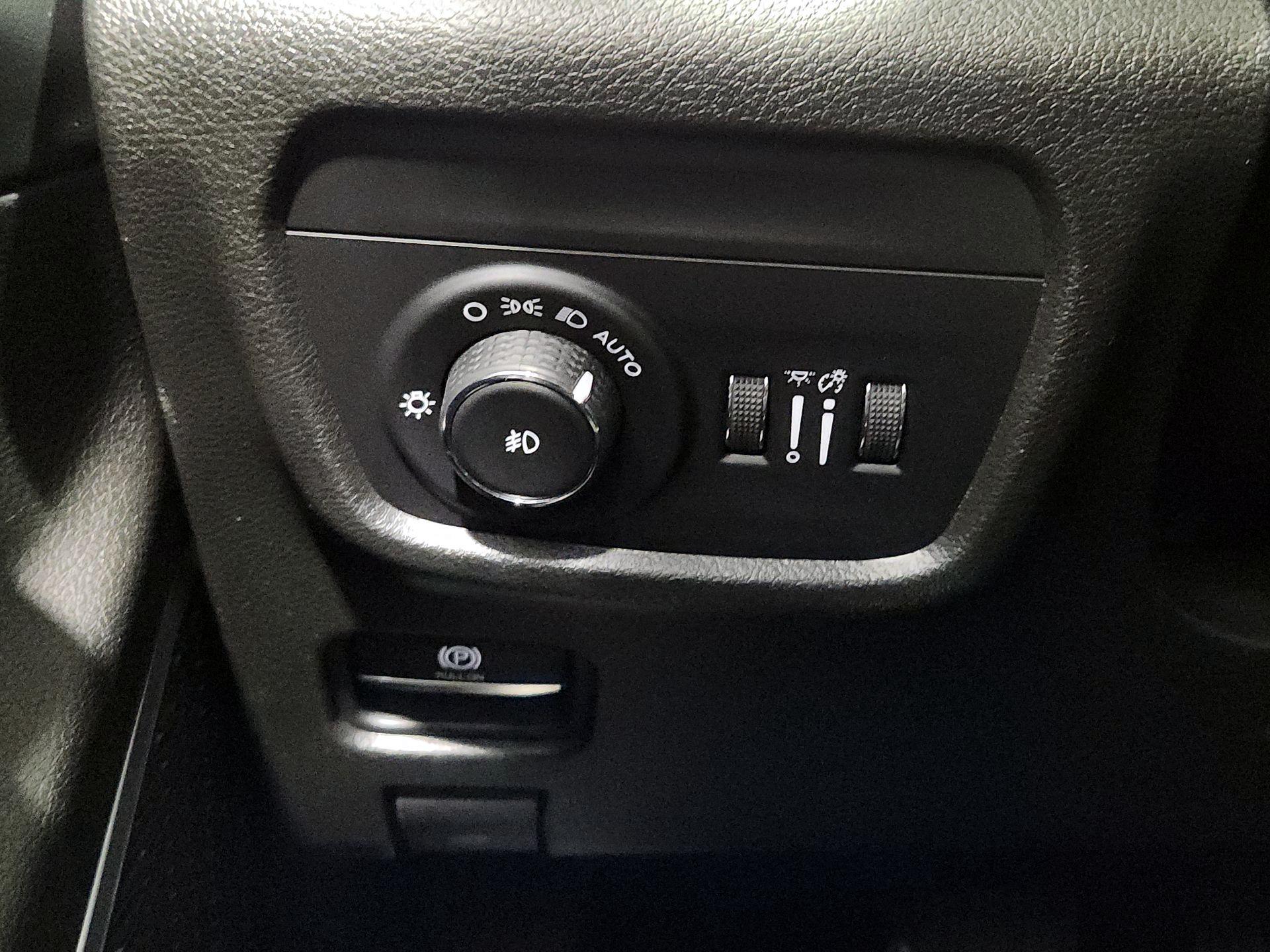 Thumbnail: 2021 Jeep Grand Cherokee L - 13