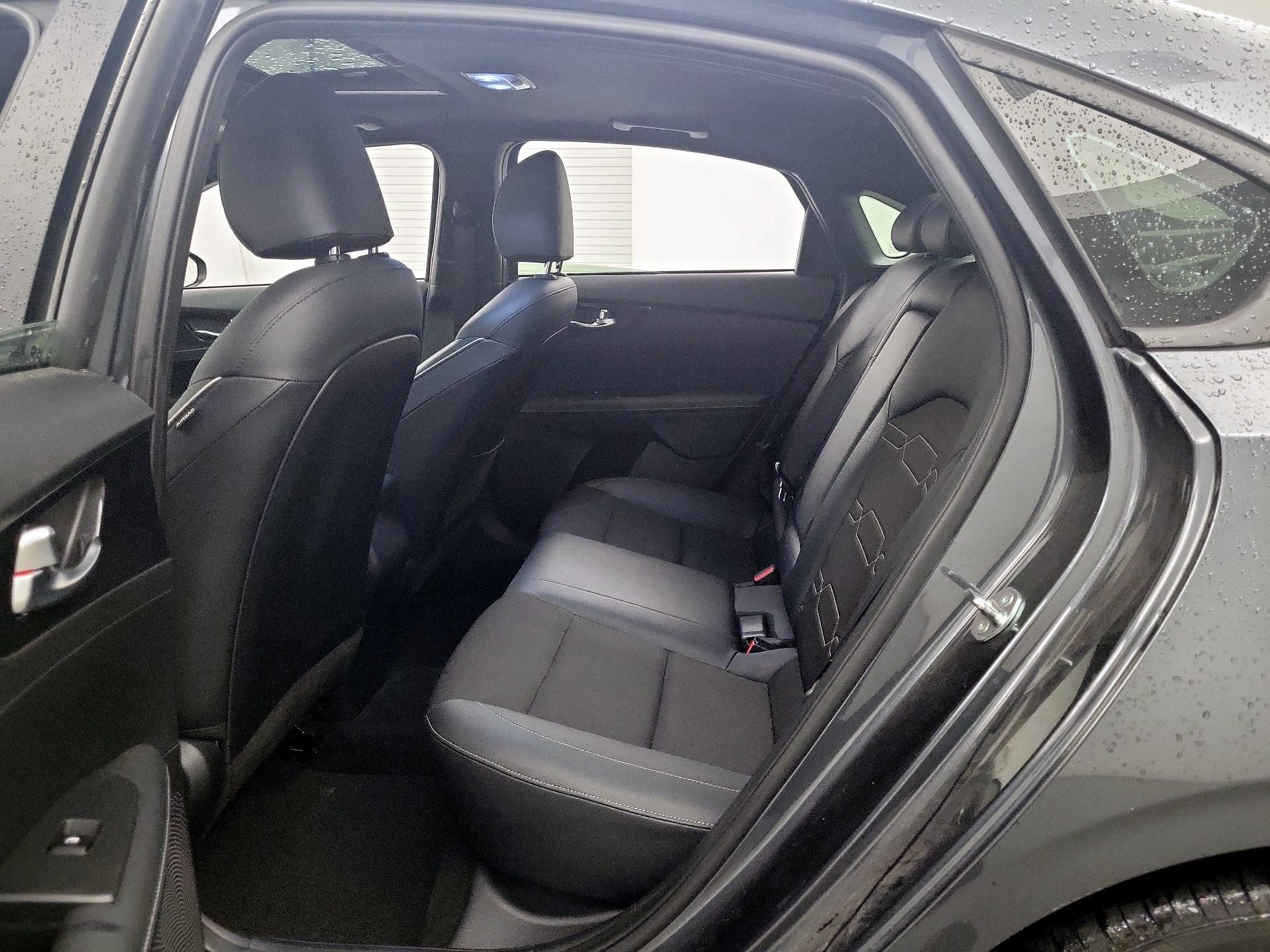 Thumbnail: 2024 Kia Forte - 19