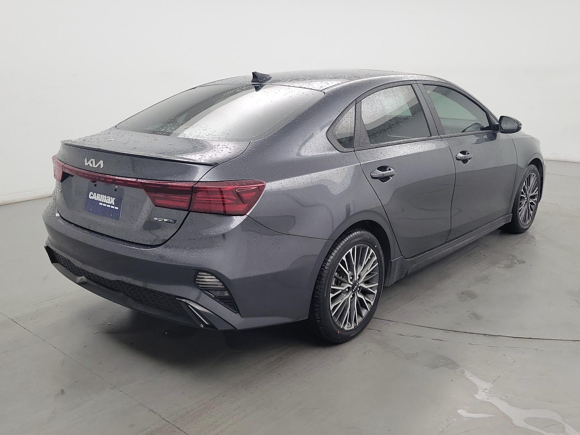 Thumbnail: 2024 Kia Forte - 5