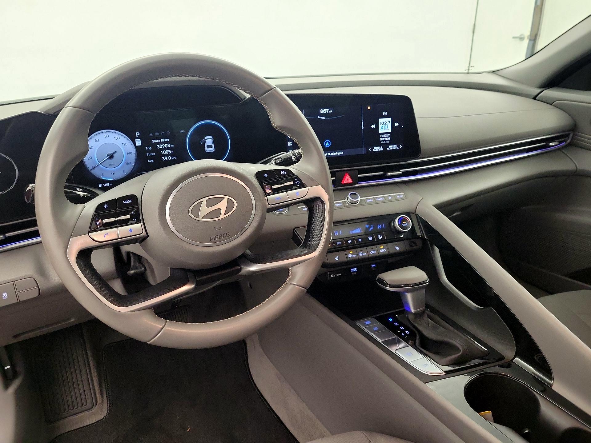 Thumbnail: 2024 Hyundai Elantra - 8