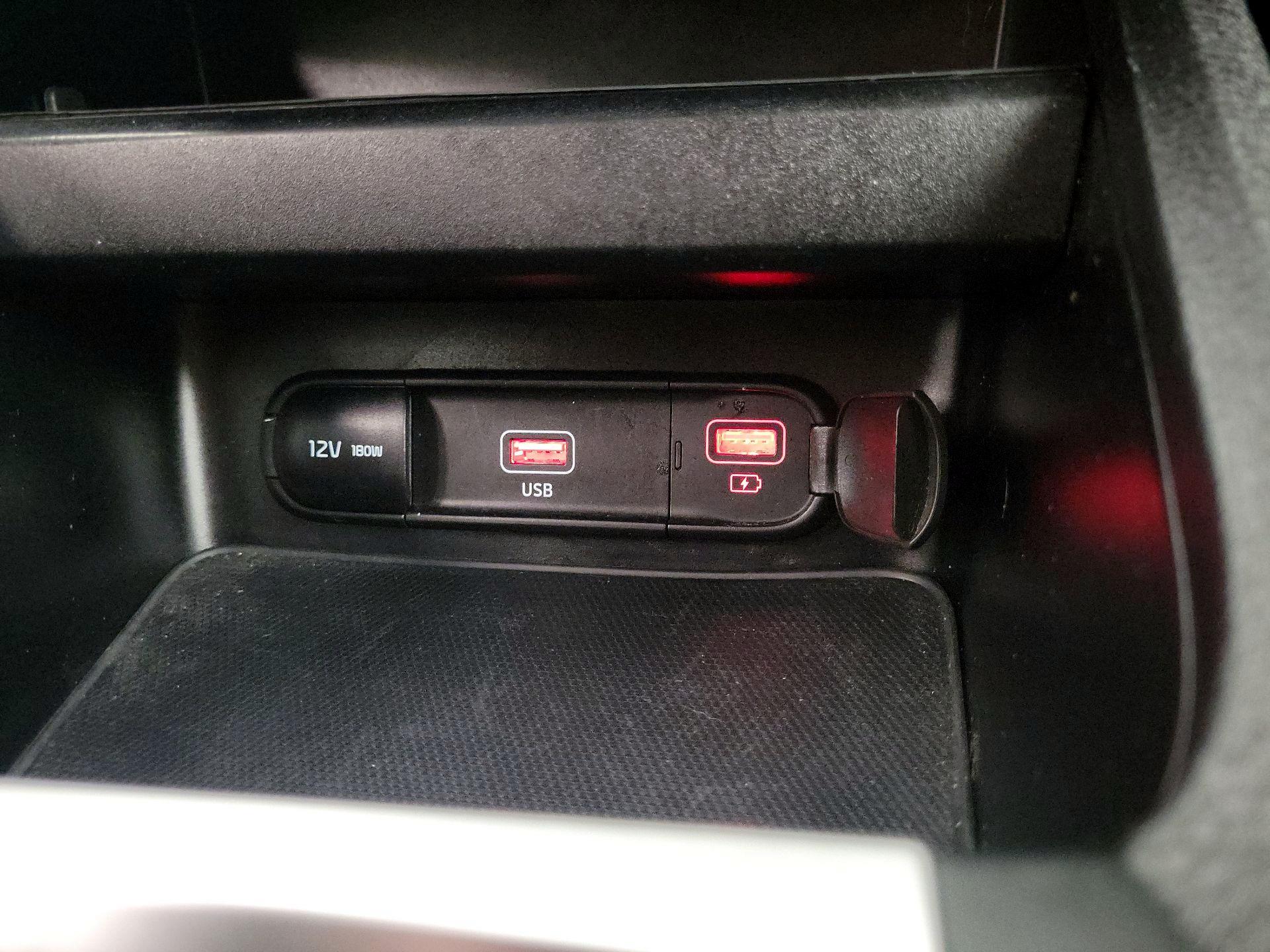 Thumbnail: 2024 Kia Forte - 16