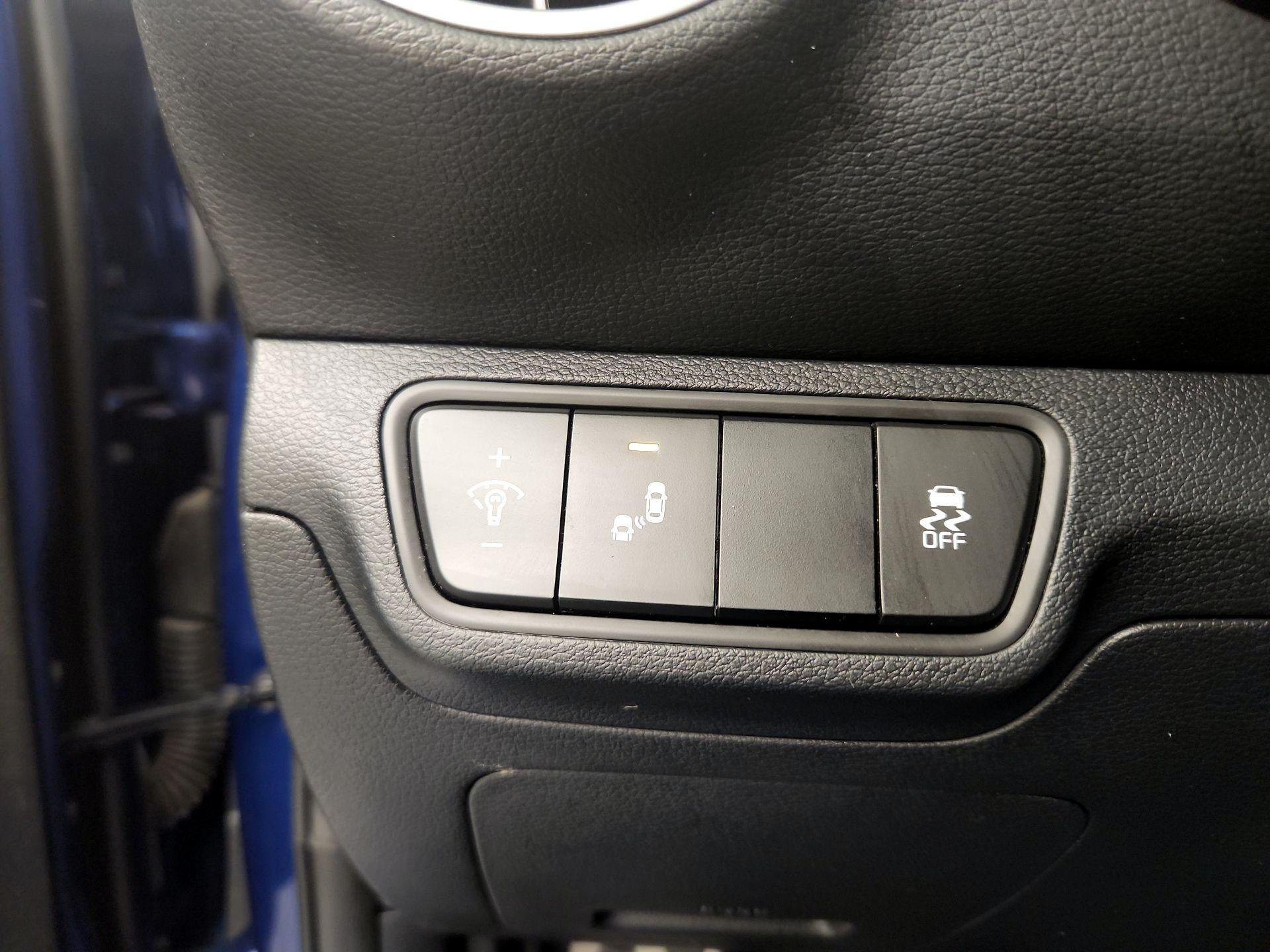 Thumbnail: 2024 Kia Forte - 11