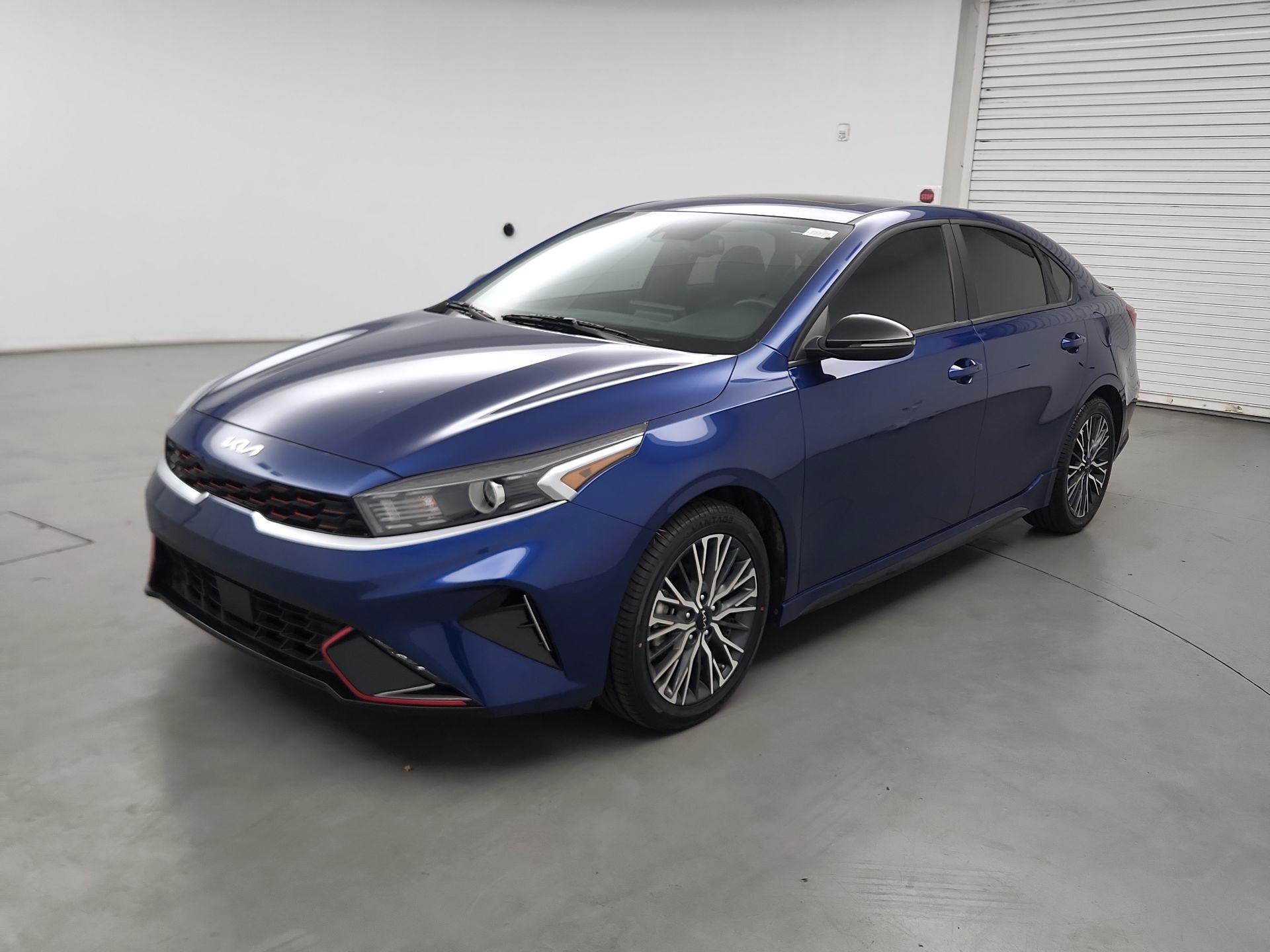 Thumbnail: 2024 Kia Forte - 3