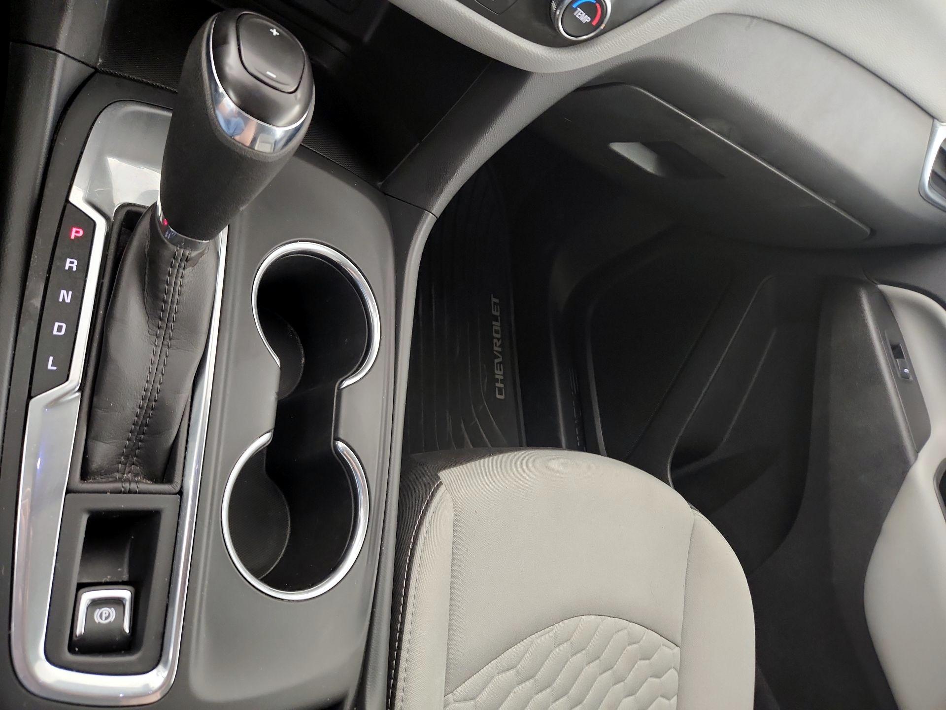 Thumbnail: 2020 Chevrolet Equinox - 15