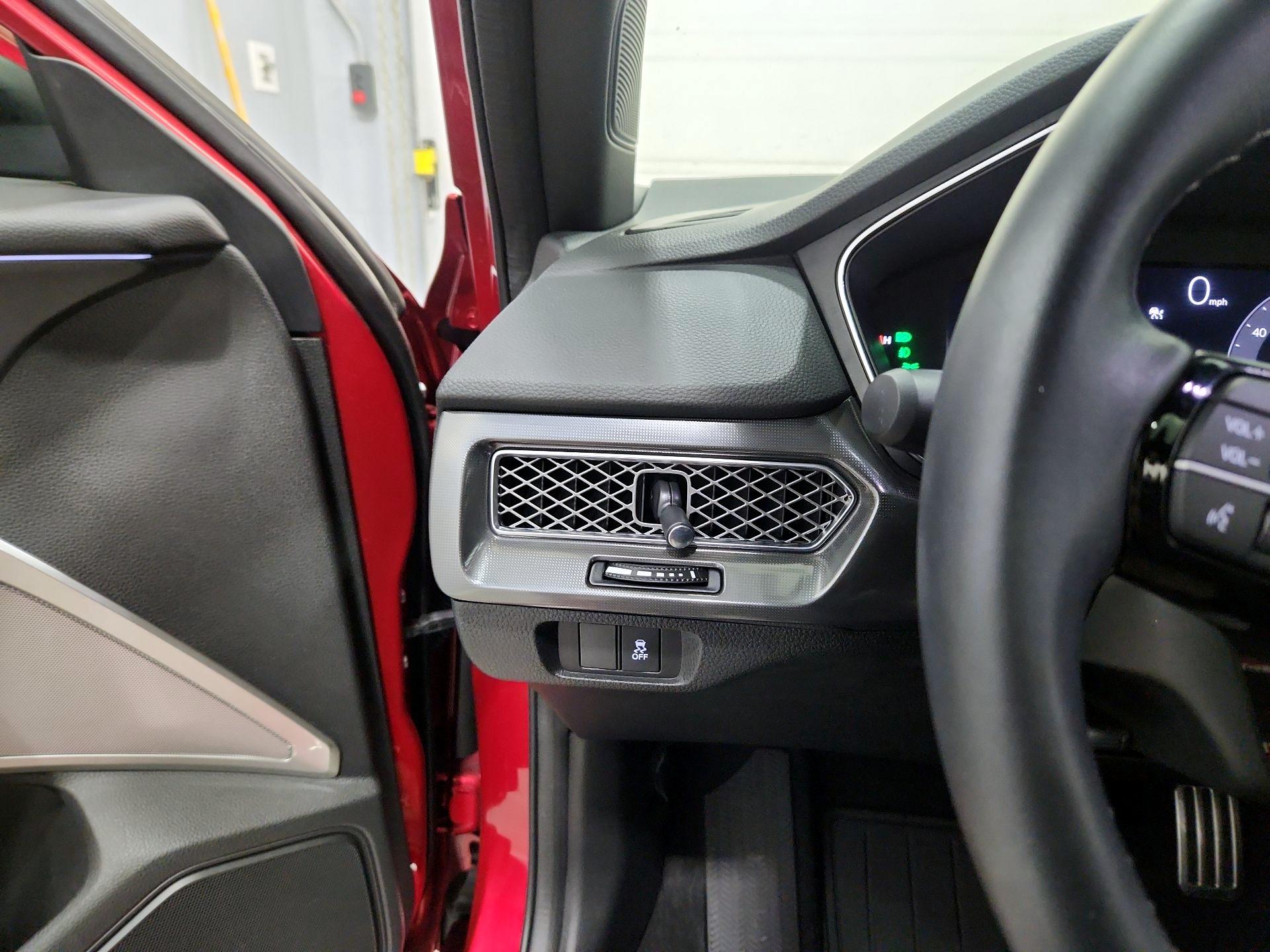 Thumbnail: 2023 Acura Integra - 13