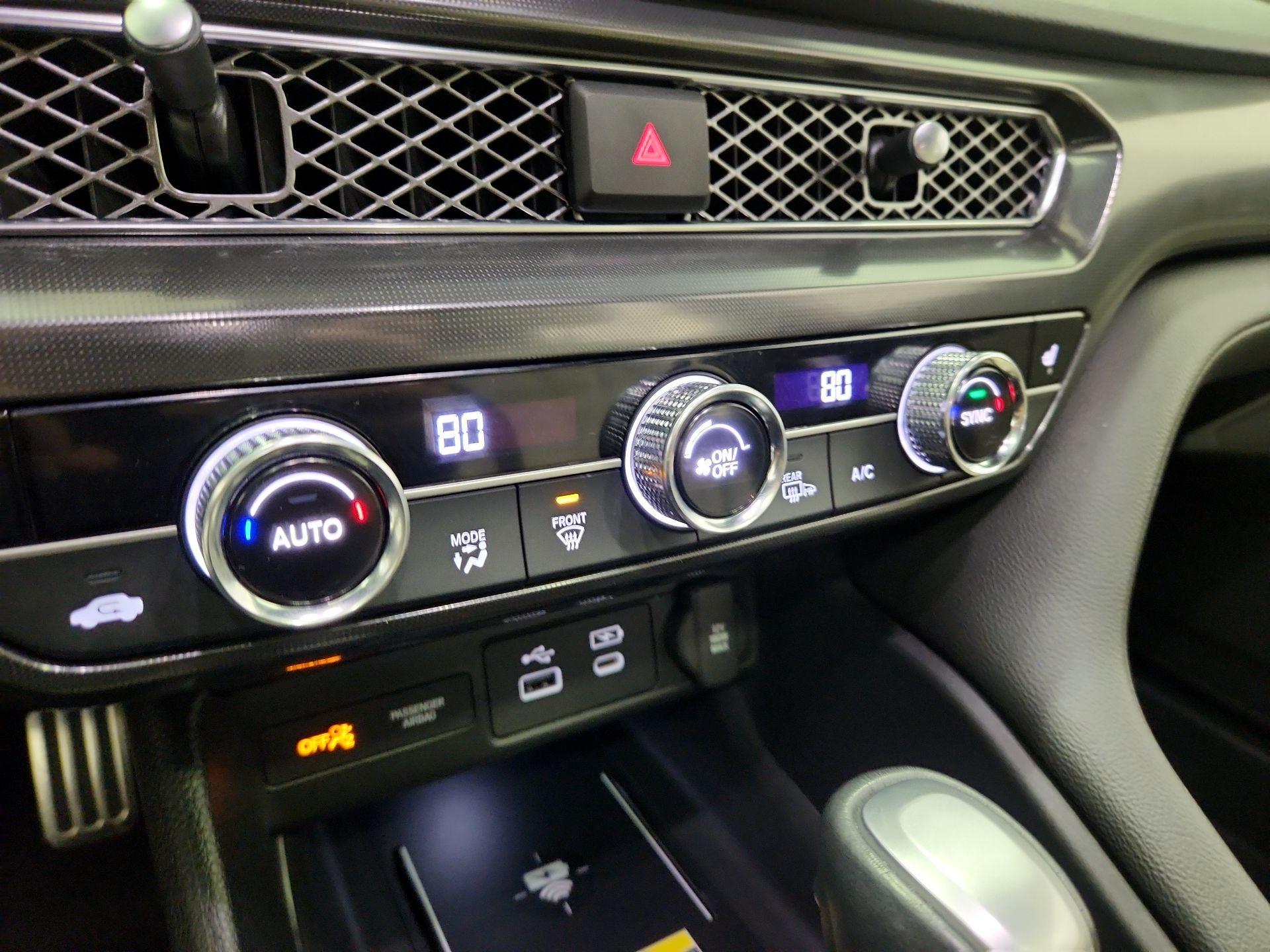 Thumbnail: 2023 Acura Integra - 16