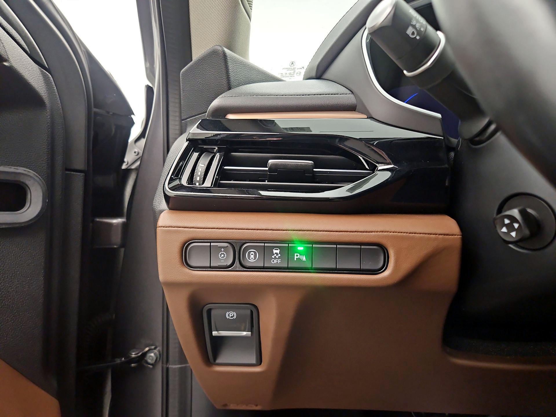 Thumbnail: 2024 Acura MDX - 13