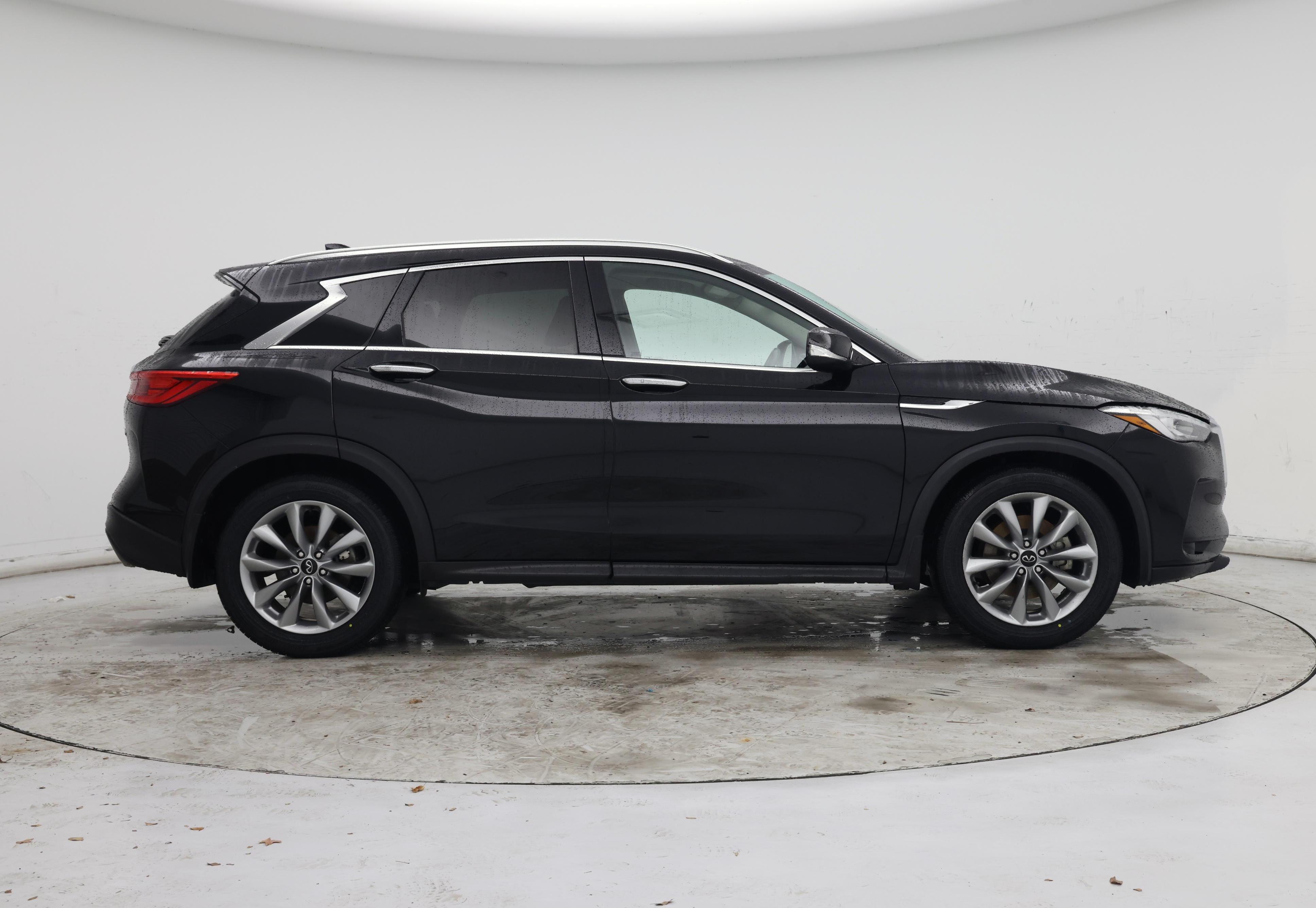 Thumbnail: 2021 INFINITI QX50 - 7