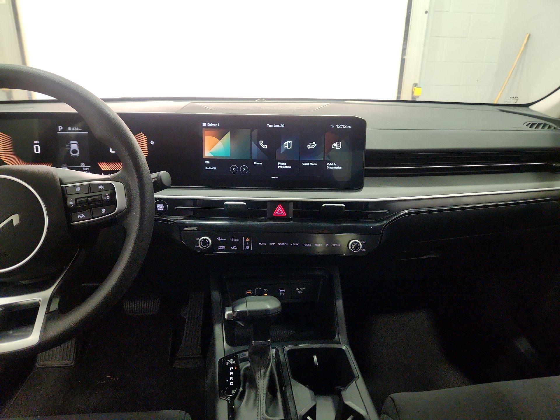 Thumbnail: 2025 Kia K5 - 9