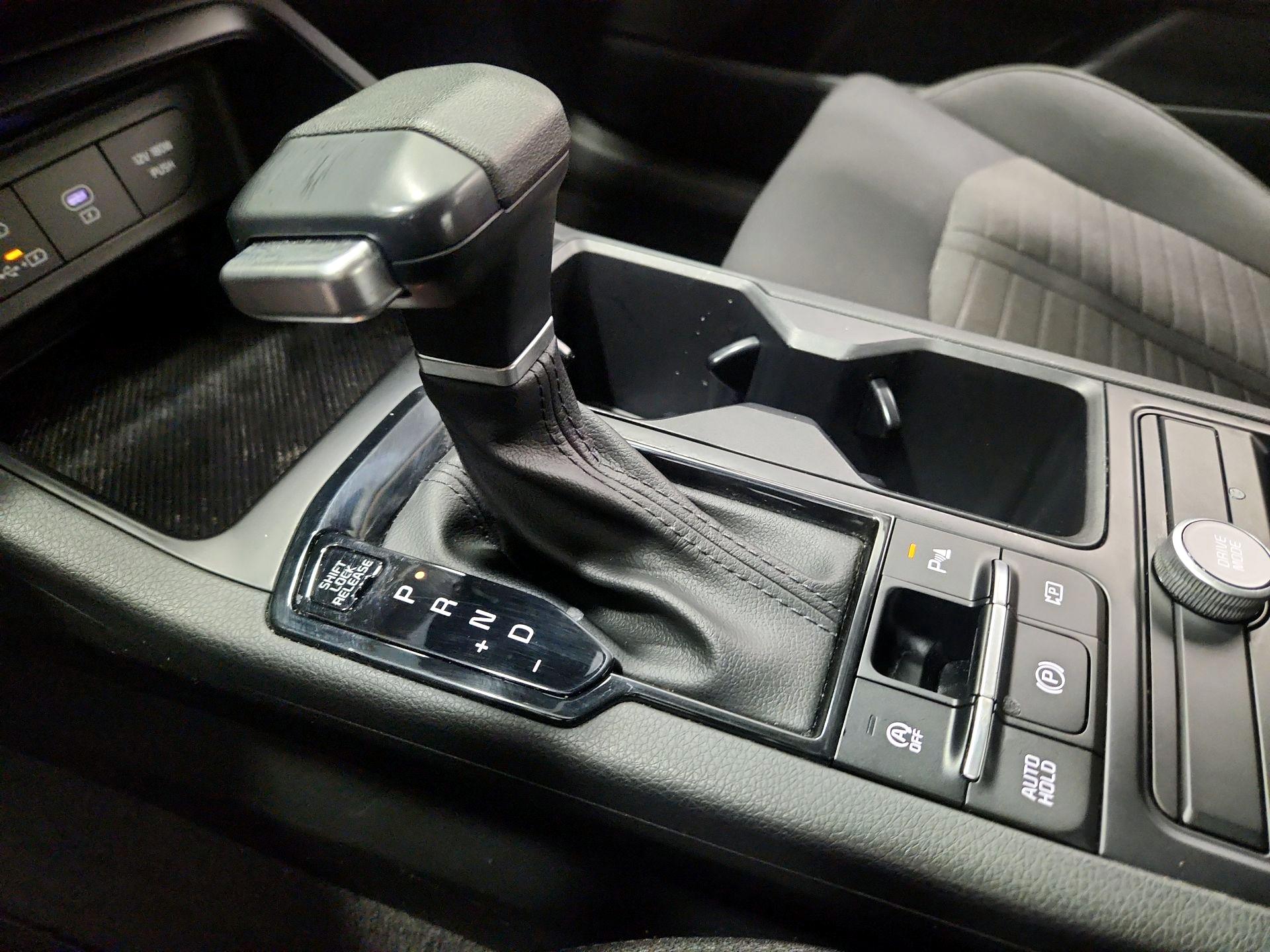 Thumbnail: 2025 Kia K5 - 17