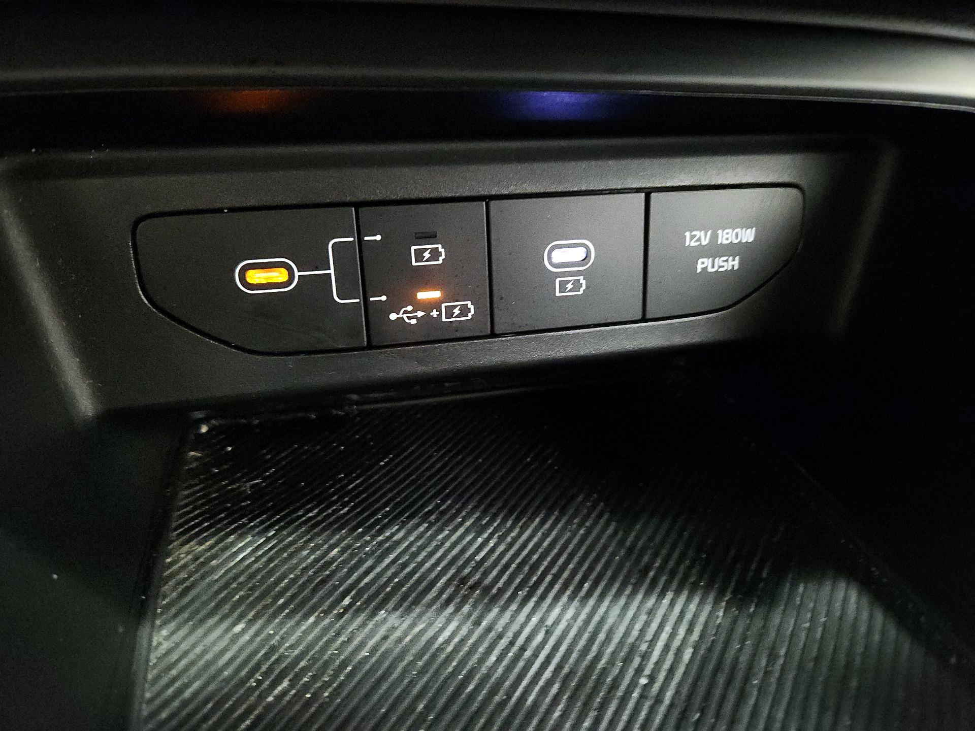 Thumbnail: 2025 Kia K5 - 18