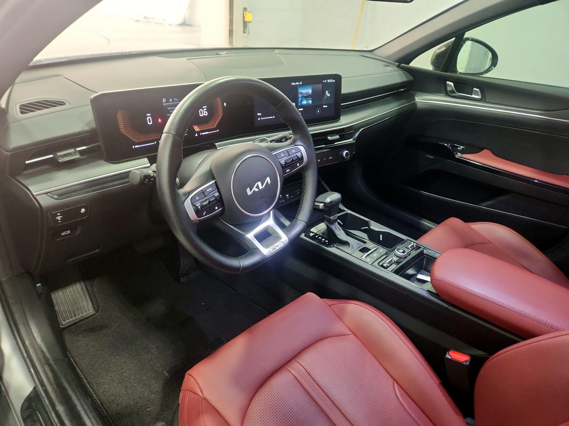 Thumbnail: 2025 Kia K5 - 11