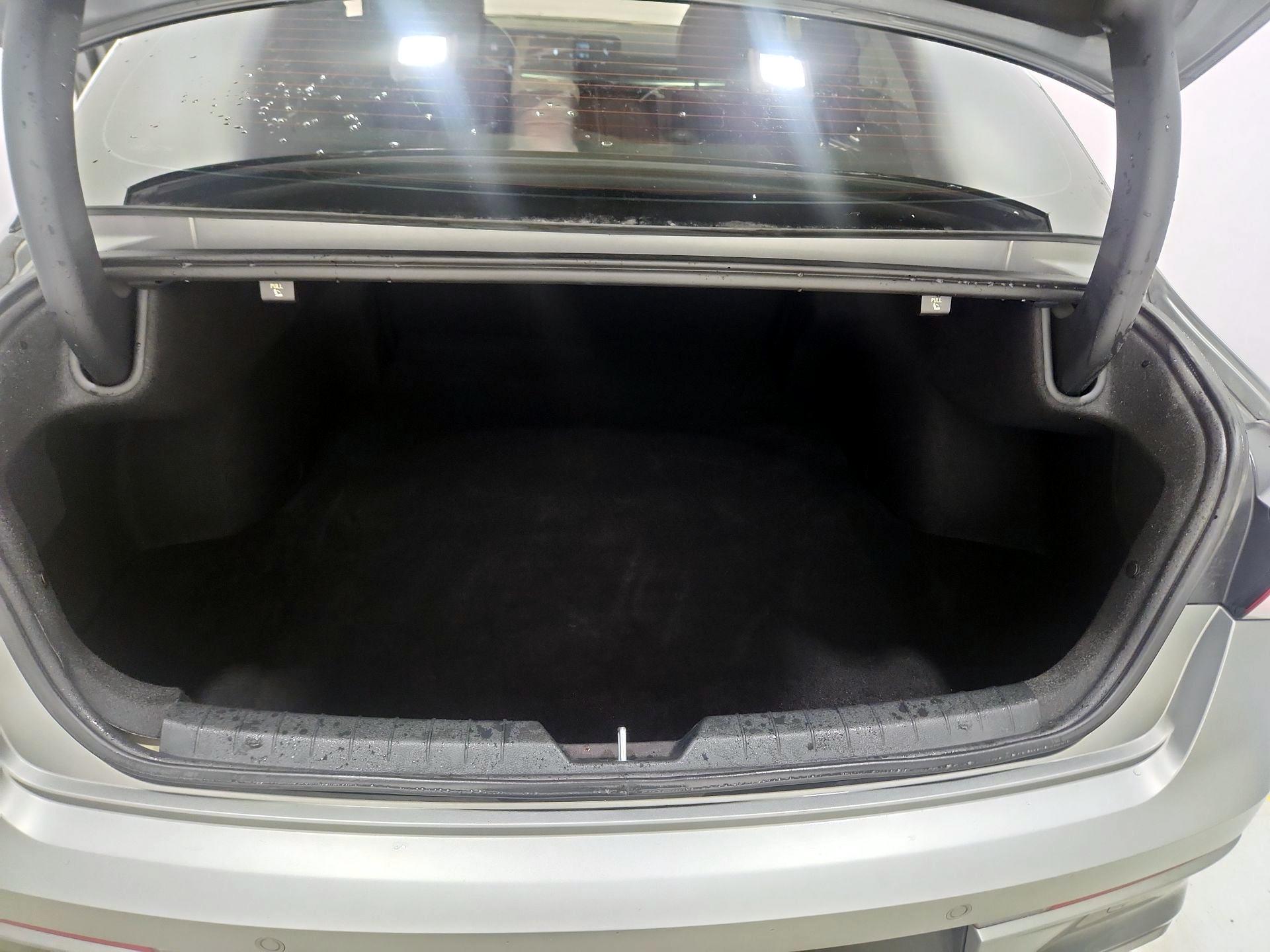 Thumbnail: 2025 Kia K5 - 20