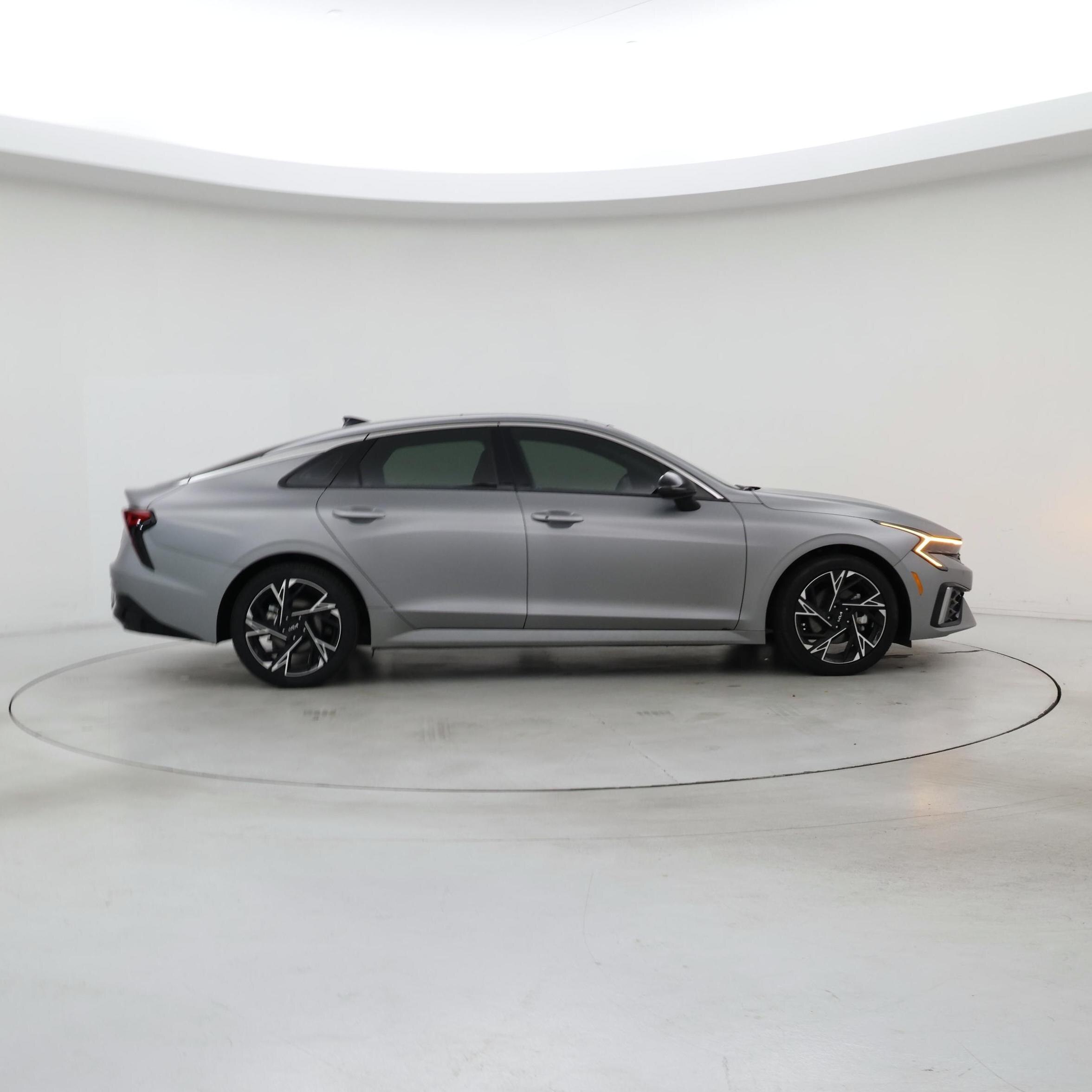 Thumbnail: 2025 Kia K5 - 7