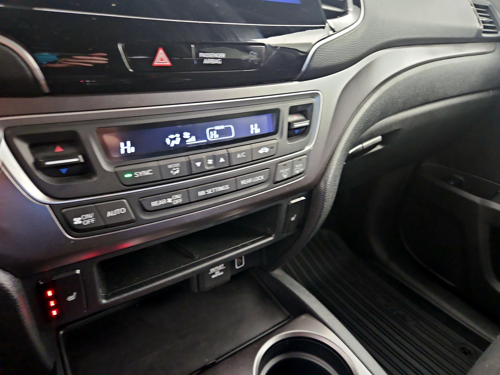 Thumbnail: 2022 Honda Pilot - 16