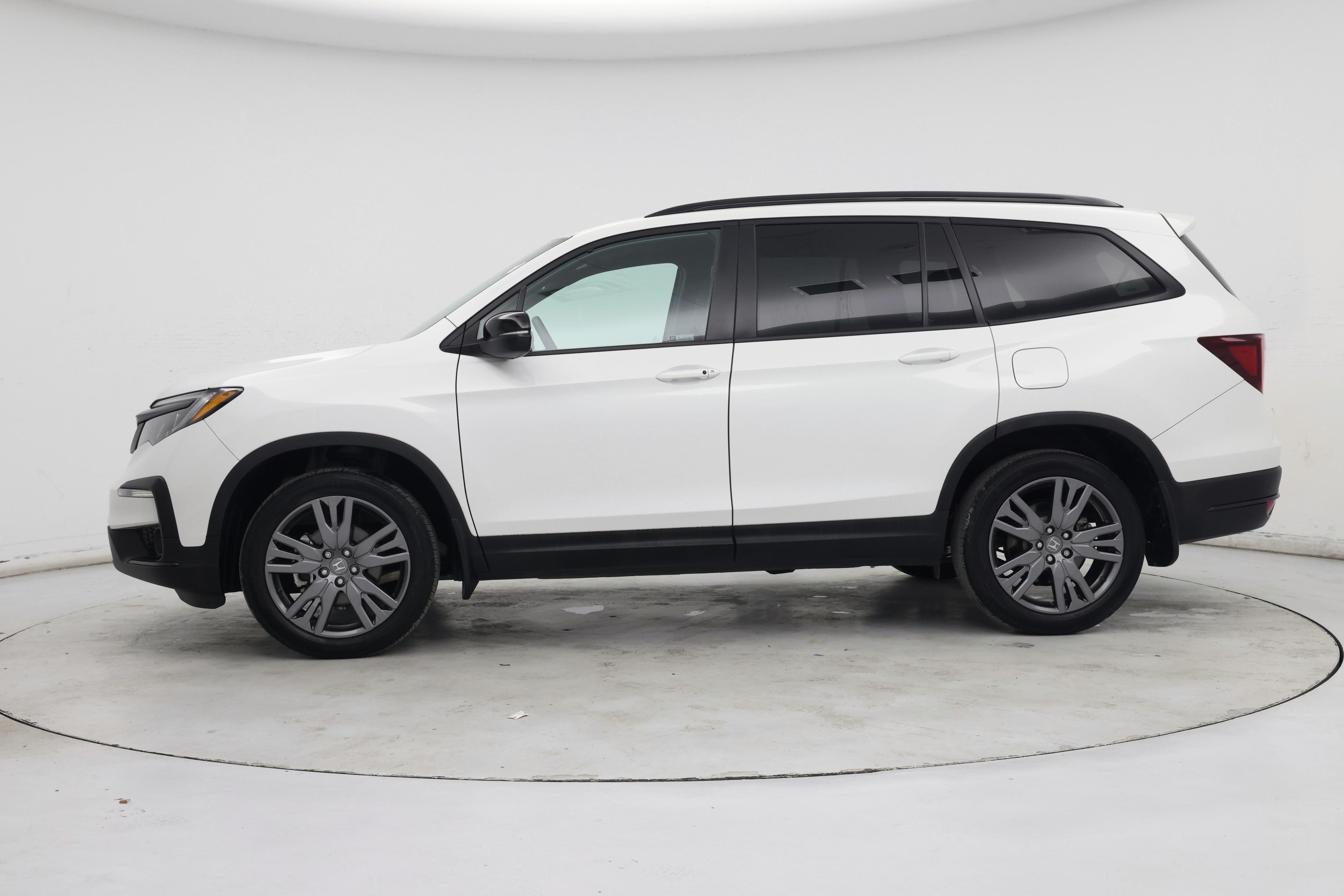 Thumbnail: 2022 Honda Pilot - 3