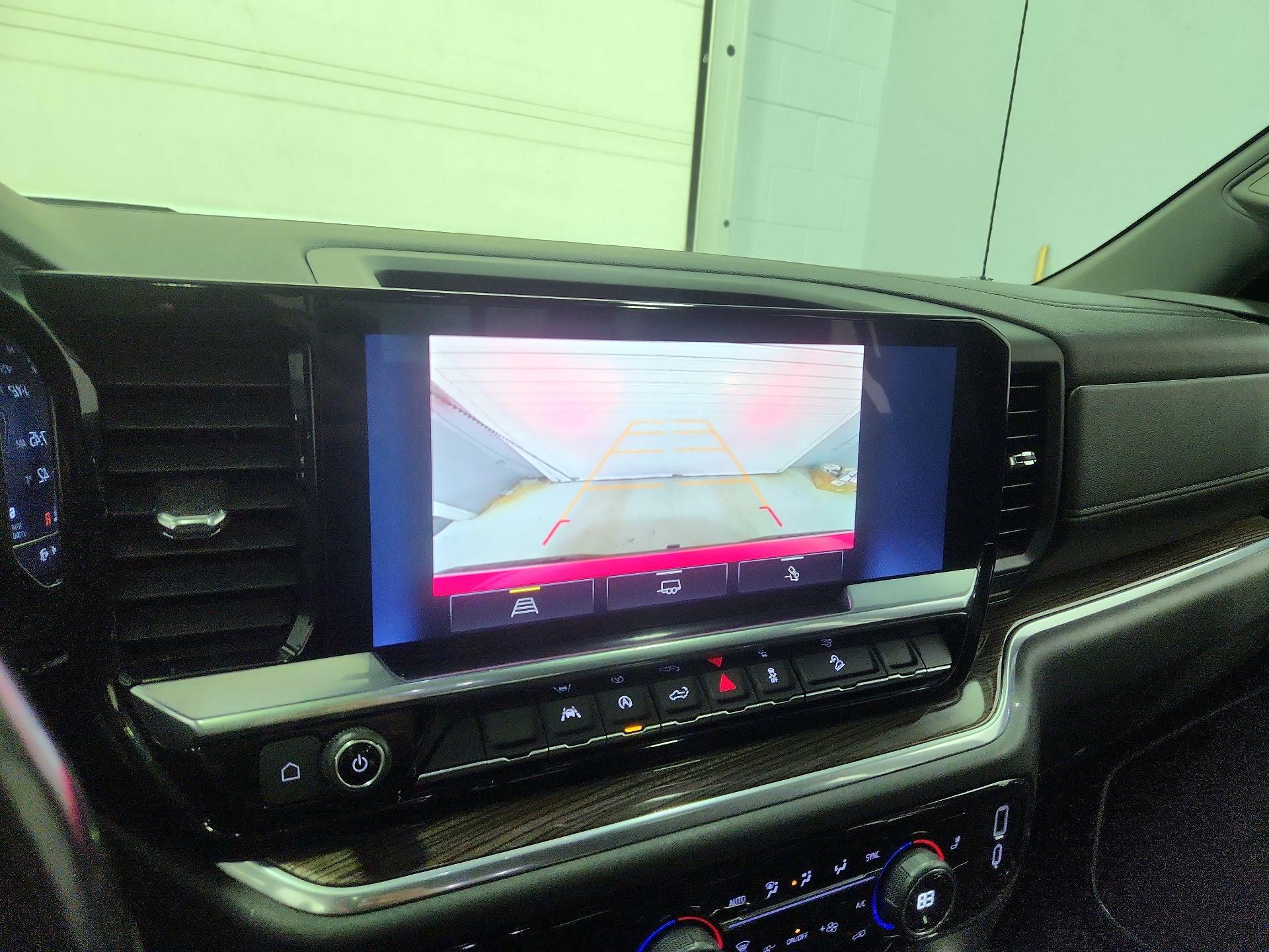 Thumbnail: 2022 Chevrolet Silverado 1500 - 14