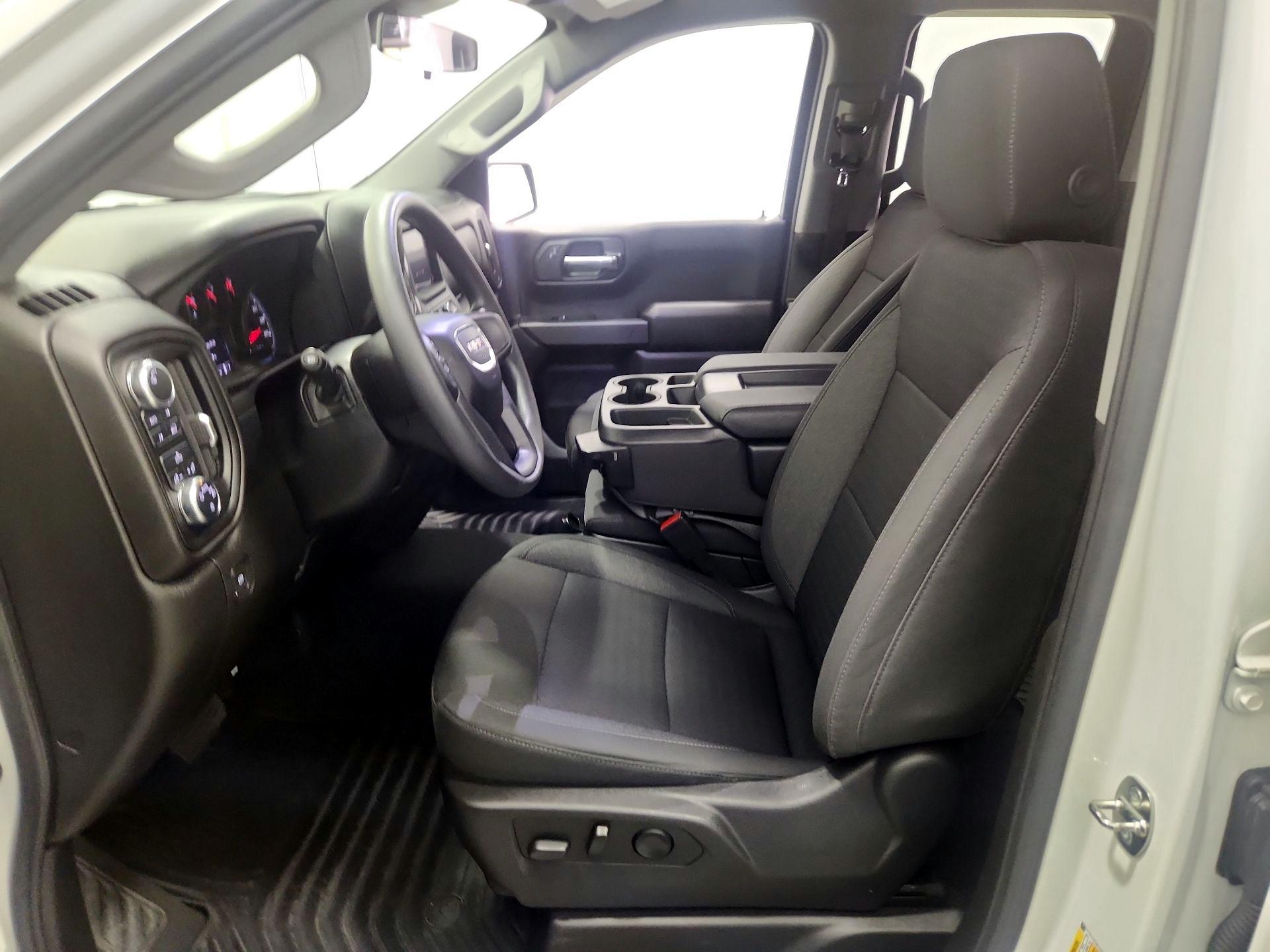 Thumbnail: 2023 GMC Sierra 1500 - 11