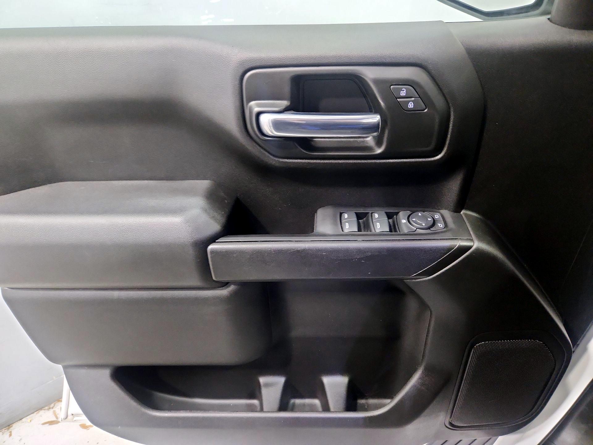 Thumbnail: 2023 GMC Sierra 1500 - 12