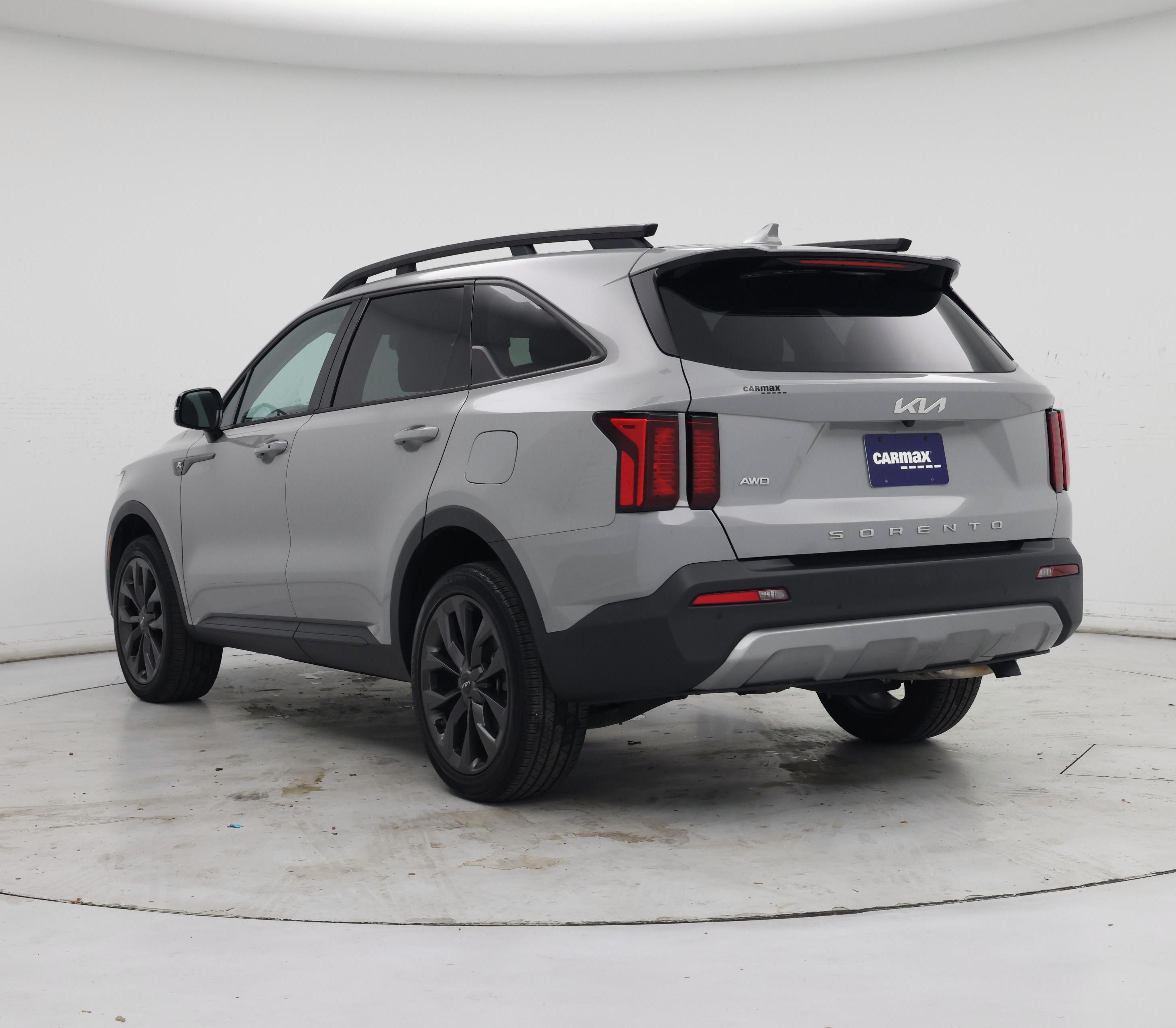 Thumbnail: 2022 Kia Sorento - 2