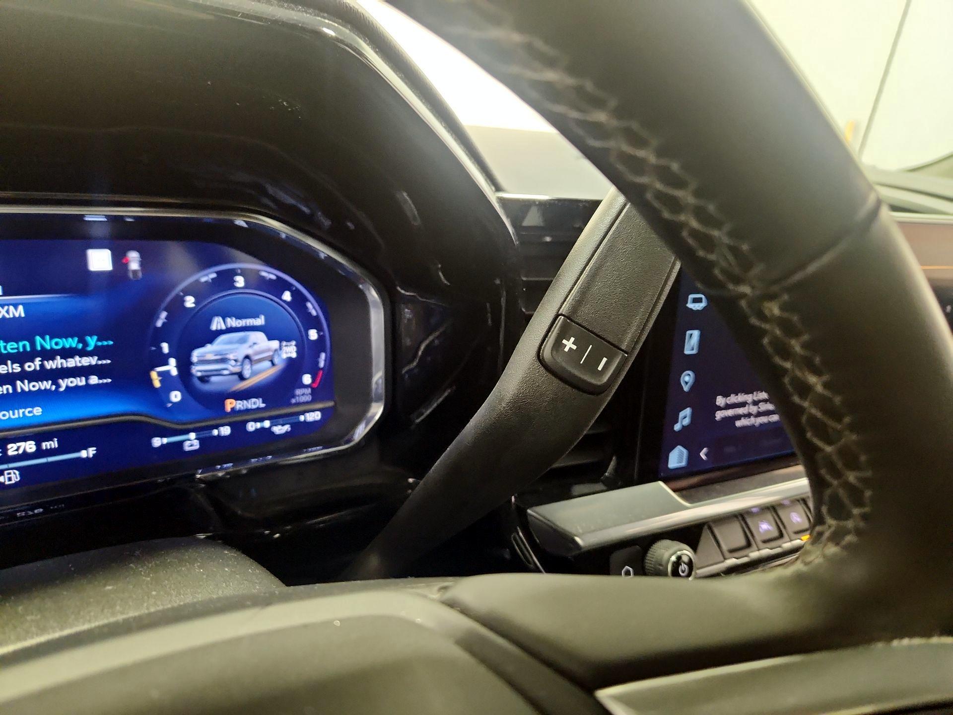 Thumbnail: 2023 Chevrolet Silverado 1500 - 18