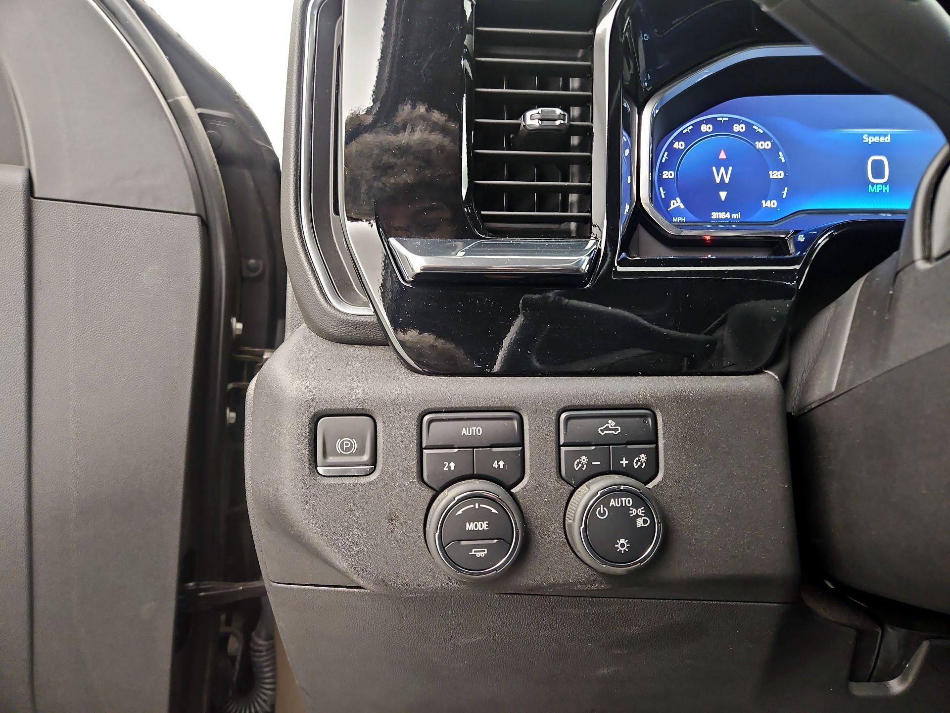 Thumbnail: 2023 Chevrolet Silverado 1500 - 13