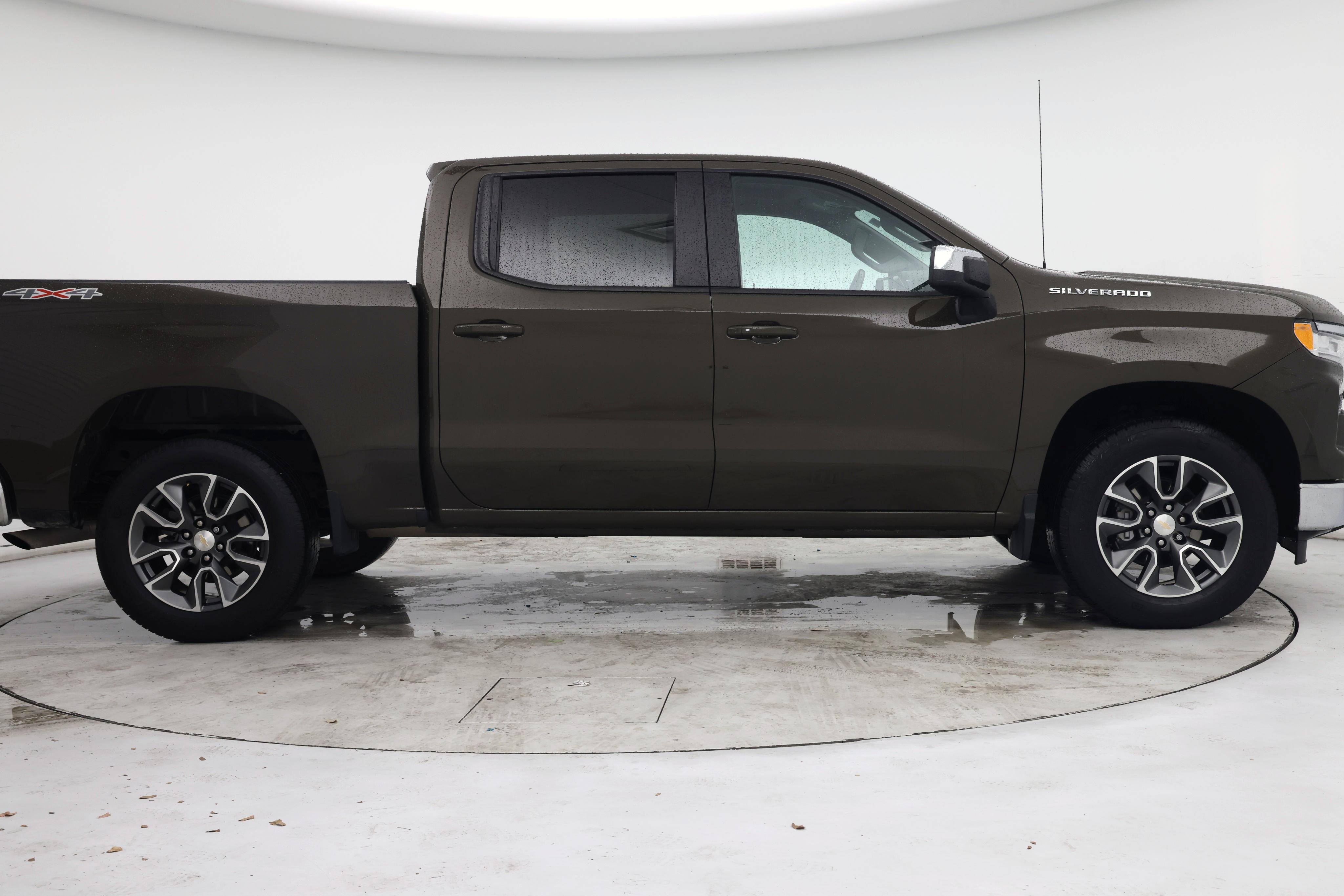 Thumbnail: 2023 Chevrolet Silverado 1500 - 7