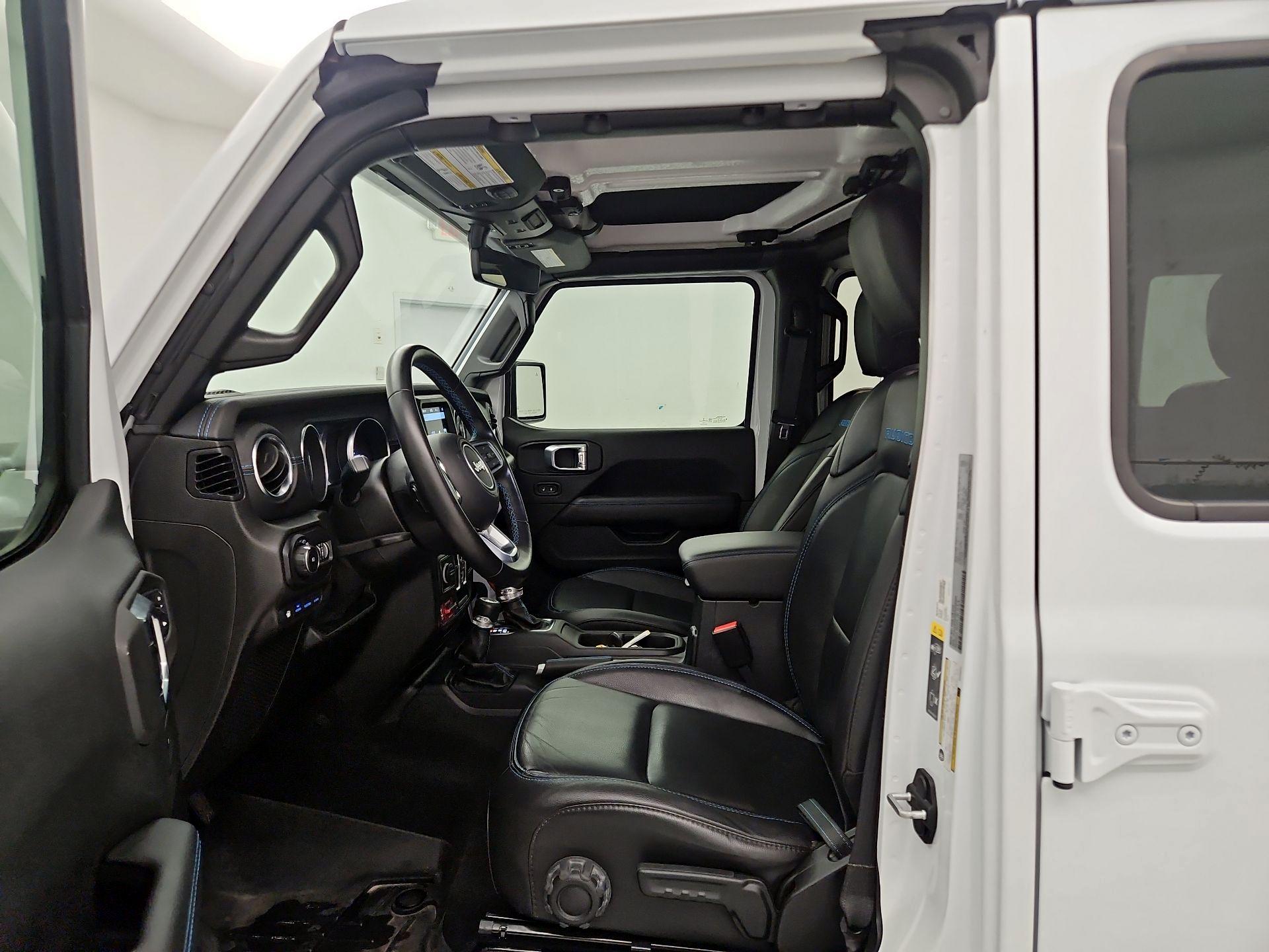 Thumbnail: 2021 Jeep Wrangler - 11