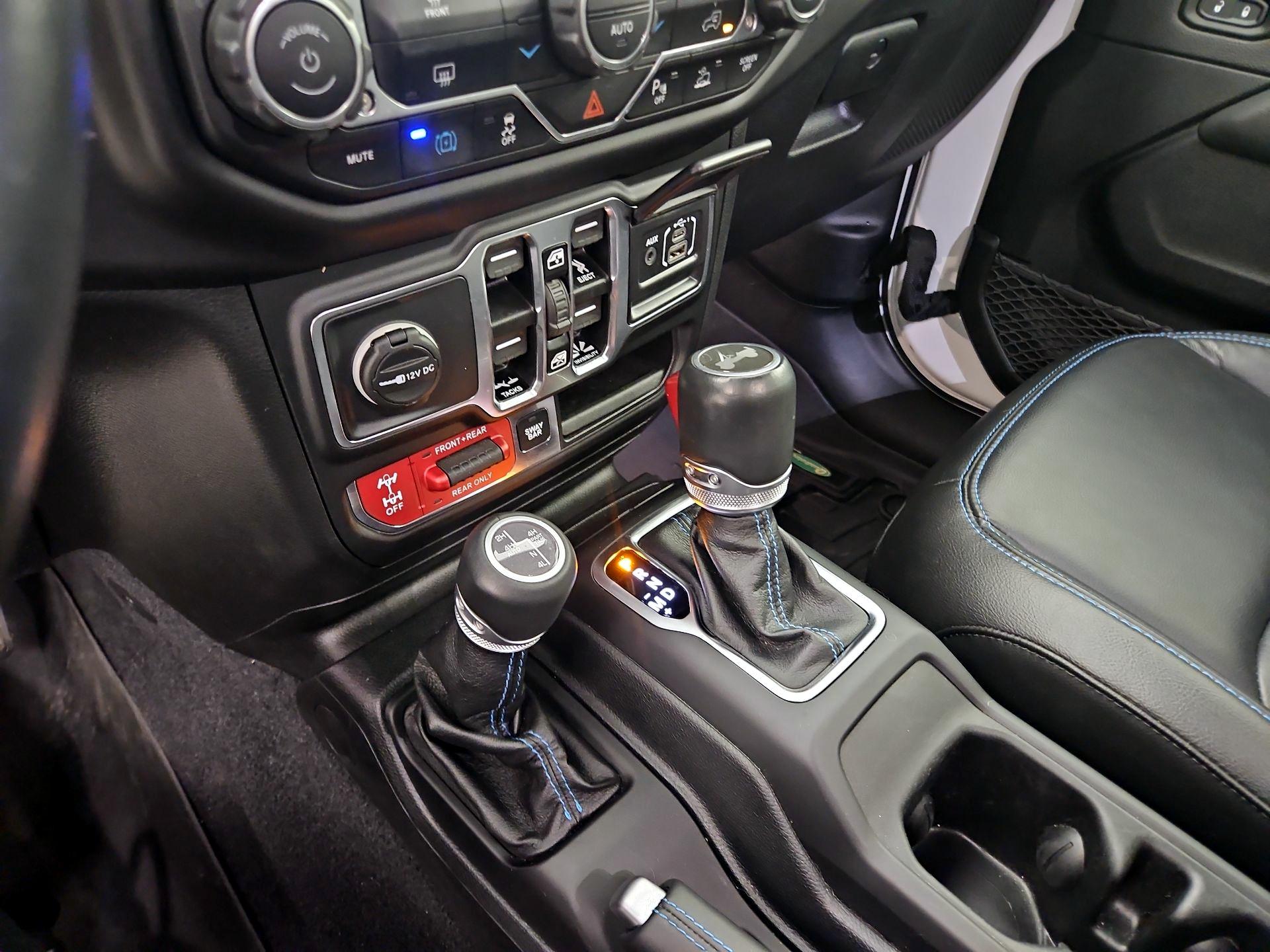 Thumbnail: 2021 Jeep Wrangler - 18