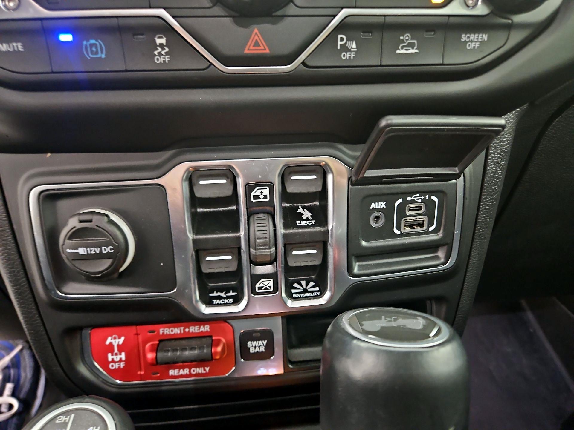 Thumbnail: 2021 Jeep Wrangler - 19