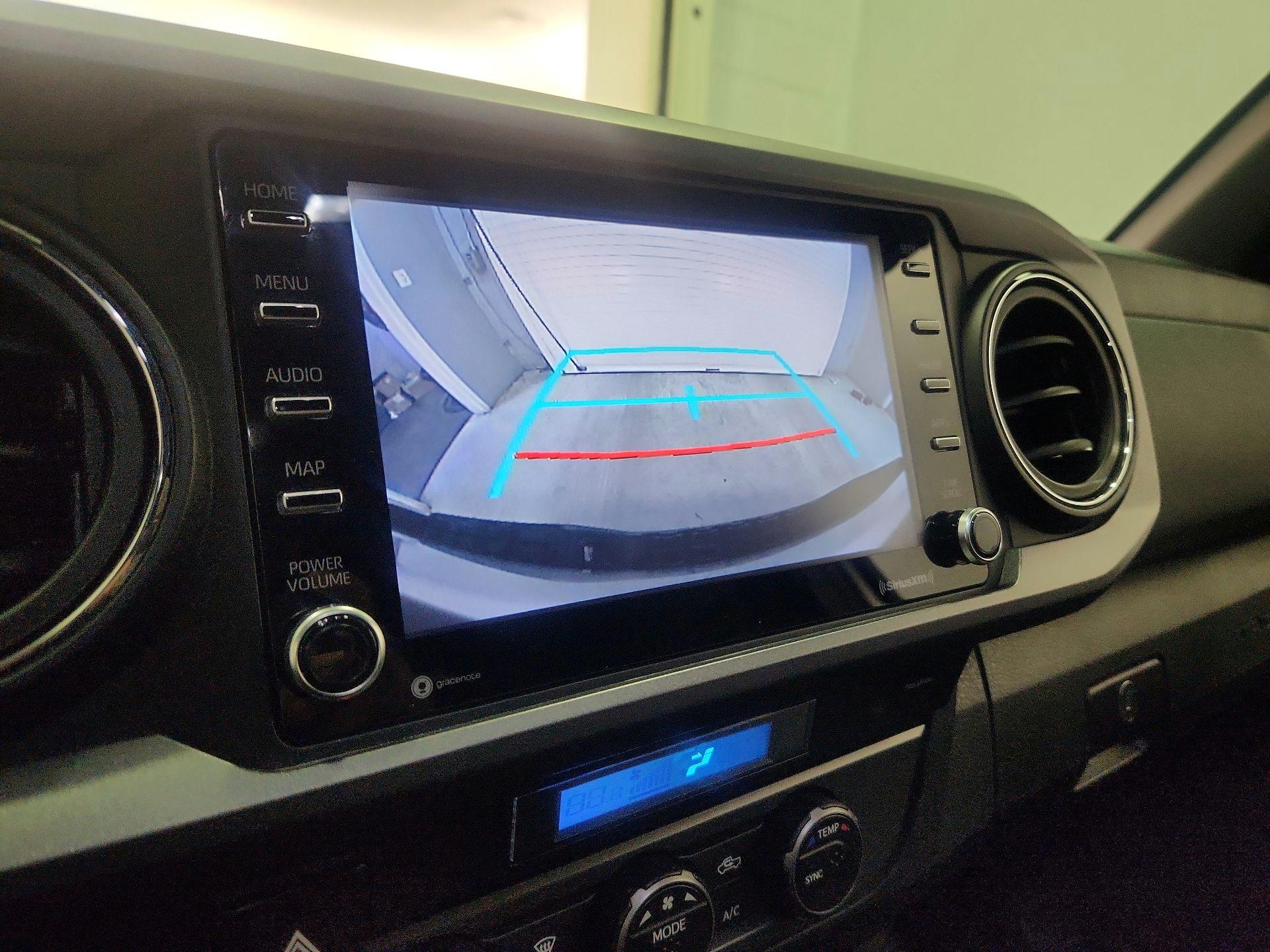 Thumbnail: 2022 Toyota Tacoma - 14