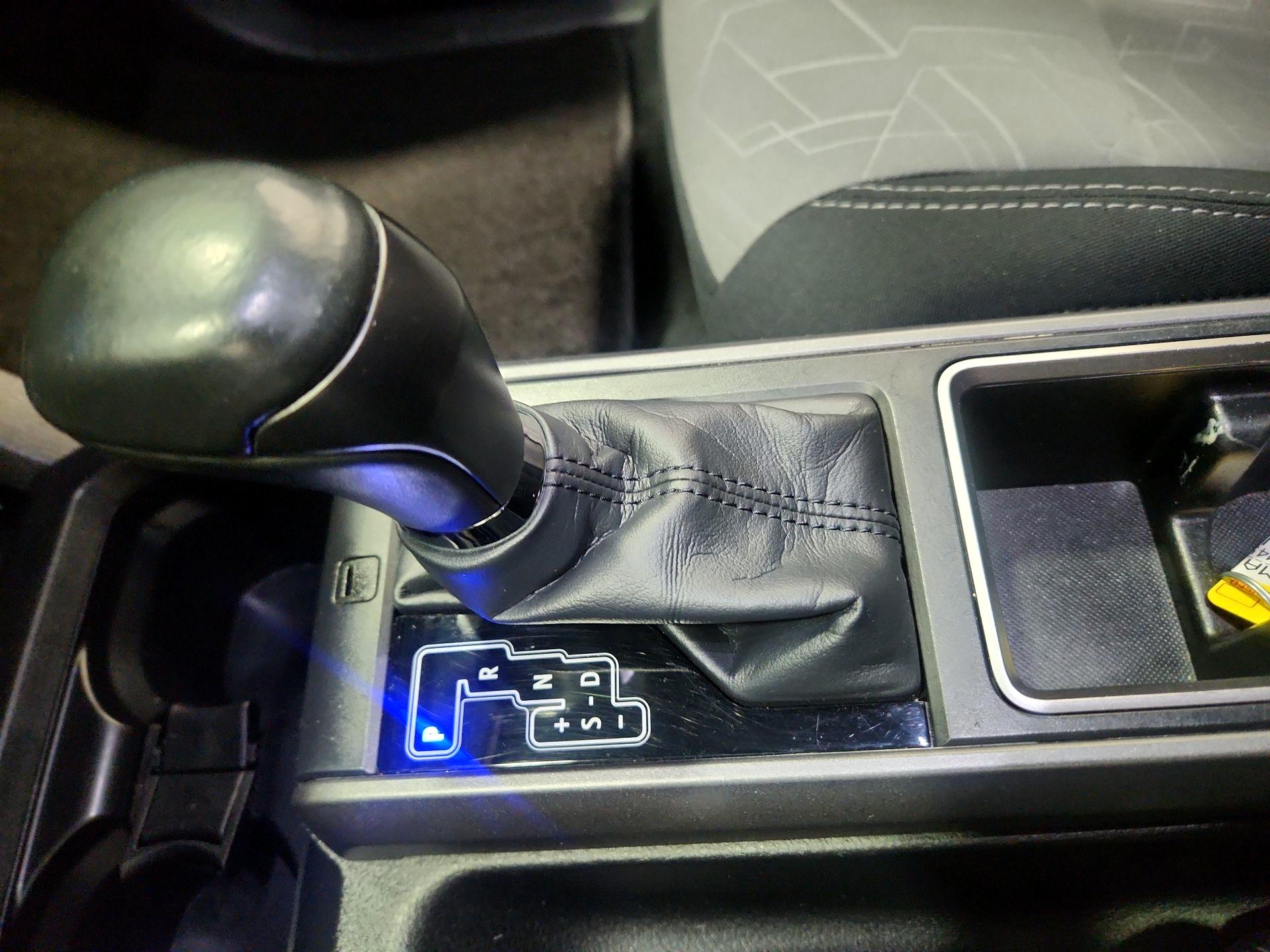 Thumbnail: 2022 Toyota Tacoma - 17