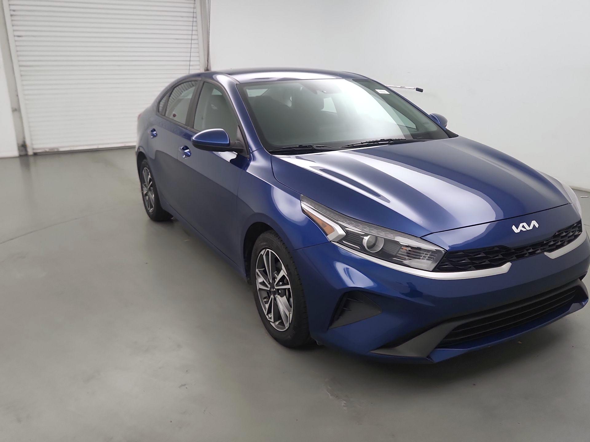 Thumbnail: 2023 Kia Forte - 1