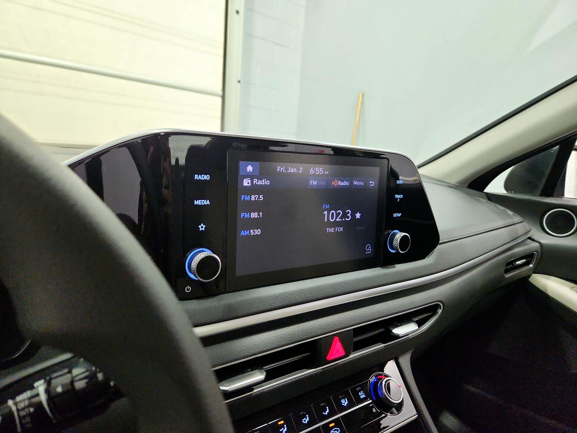 Thumbnail: 2023 Hyundai Sonata - 15