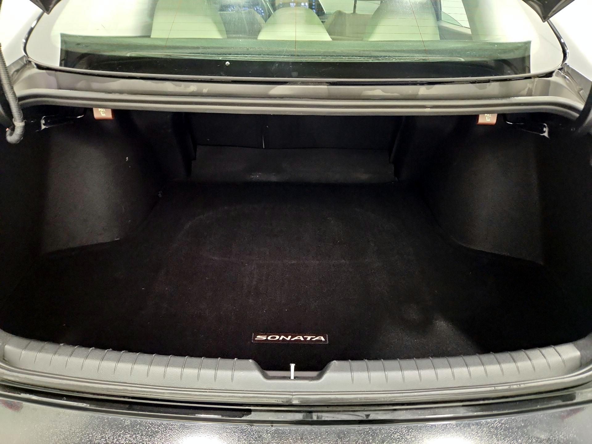 Thumbnail: 2023 Hyundai Sonata - 20