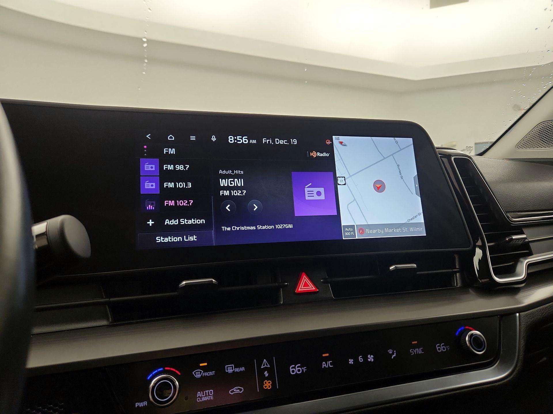 Thumbnail: 2023 Kia Sportage - 14