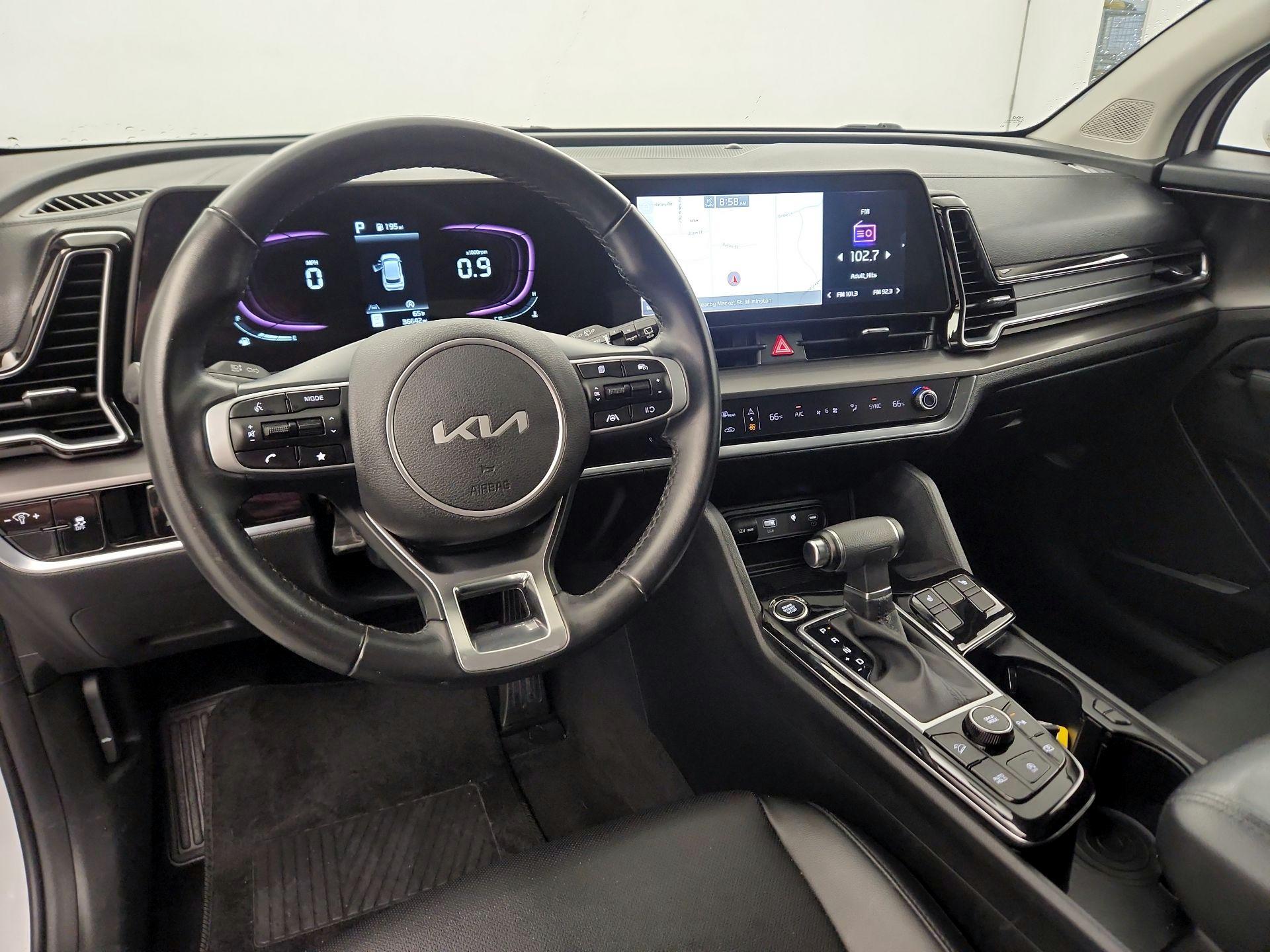 Thumbnail: 2023 Kia Sportage - 8