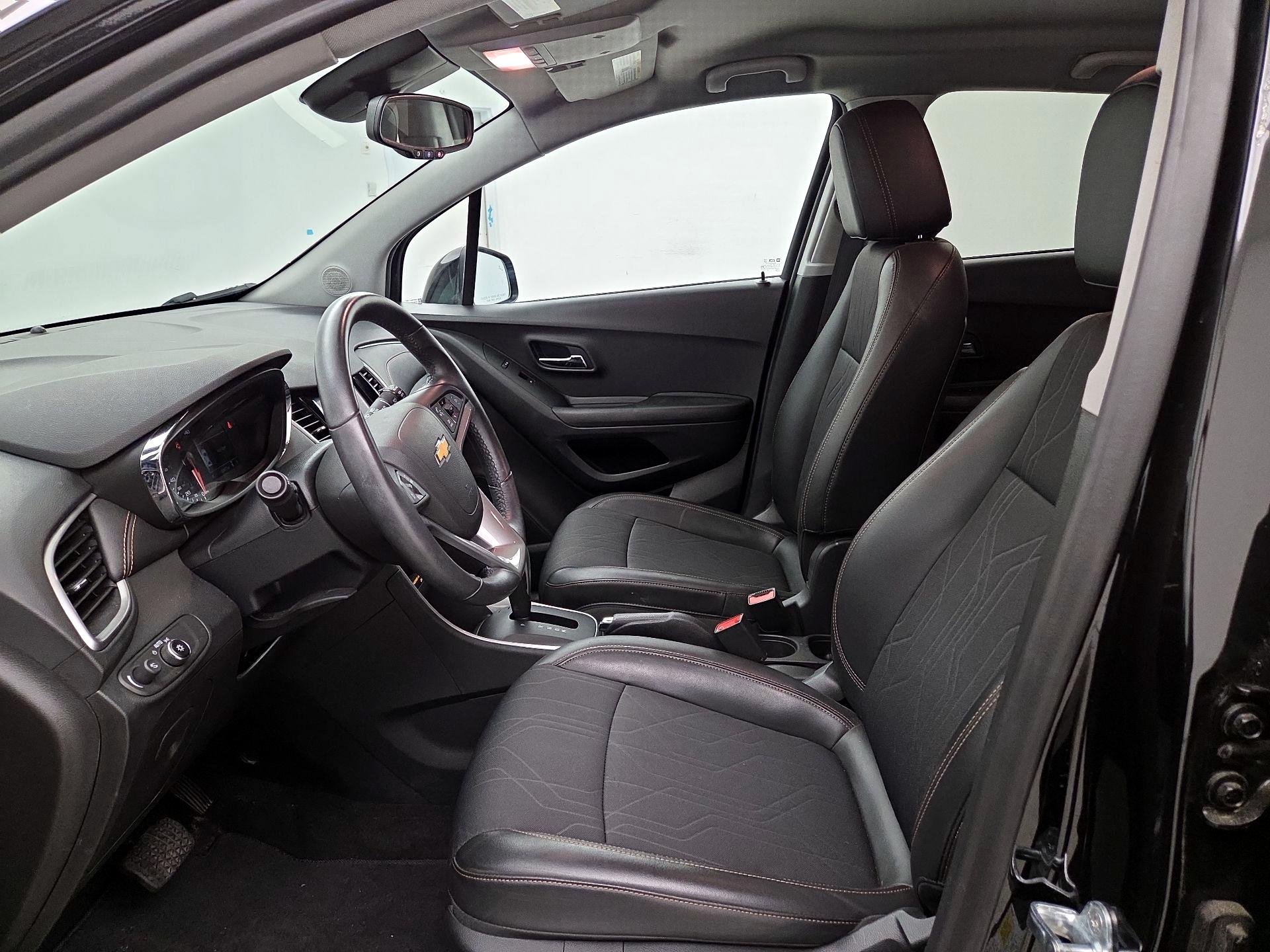 Thumbnail: 2021 Chevrolet Trax - 11