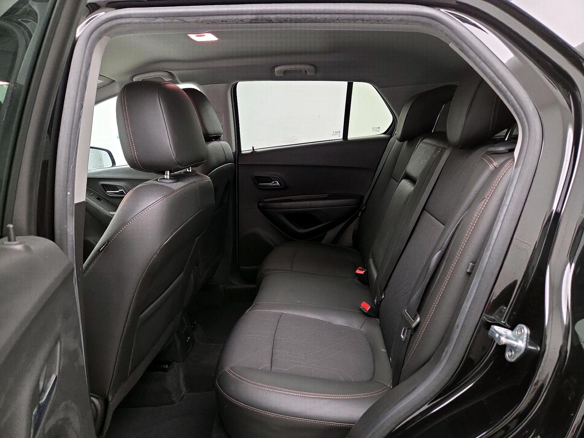 Thumbnail: 2021 Chevrolet Trax - 19