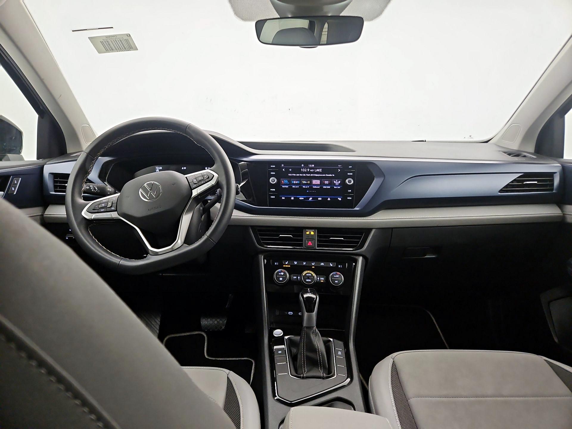 Thumbnail: 2024 Volkswagen Taos - 9