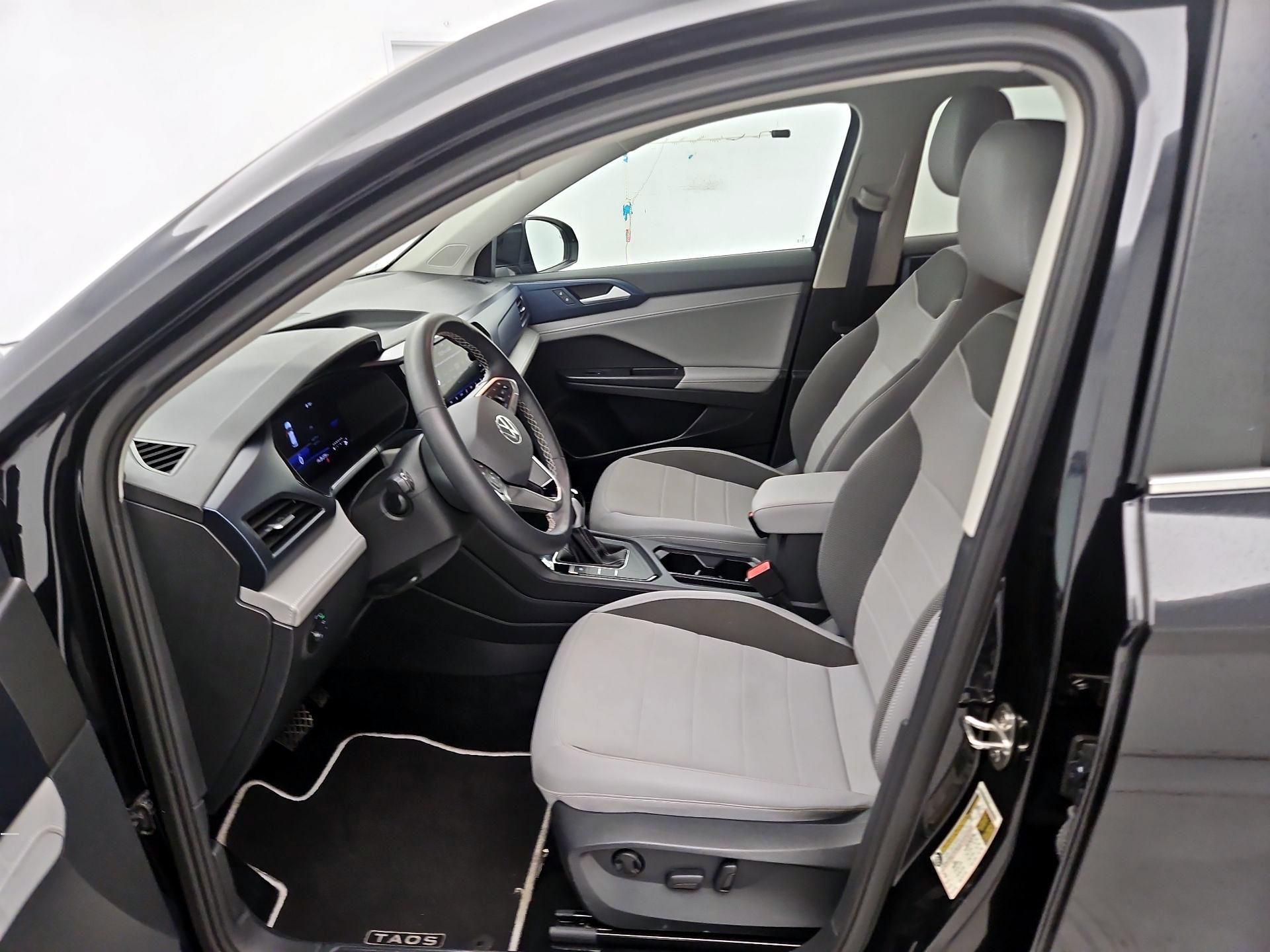 Thumbnail: 2024 Volkswagen Taos - 11