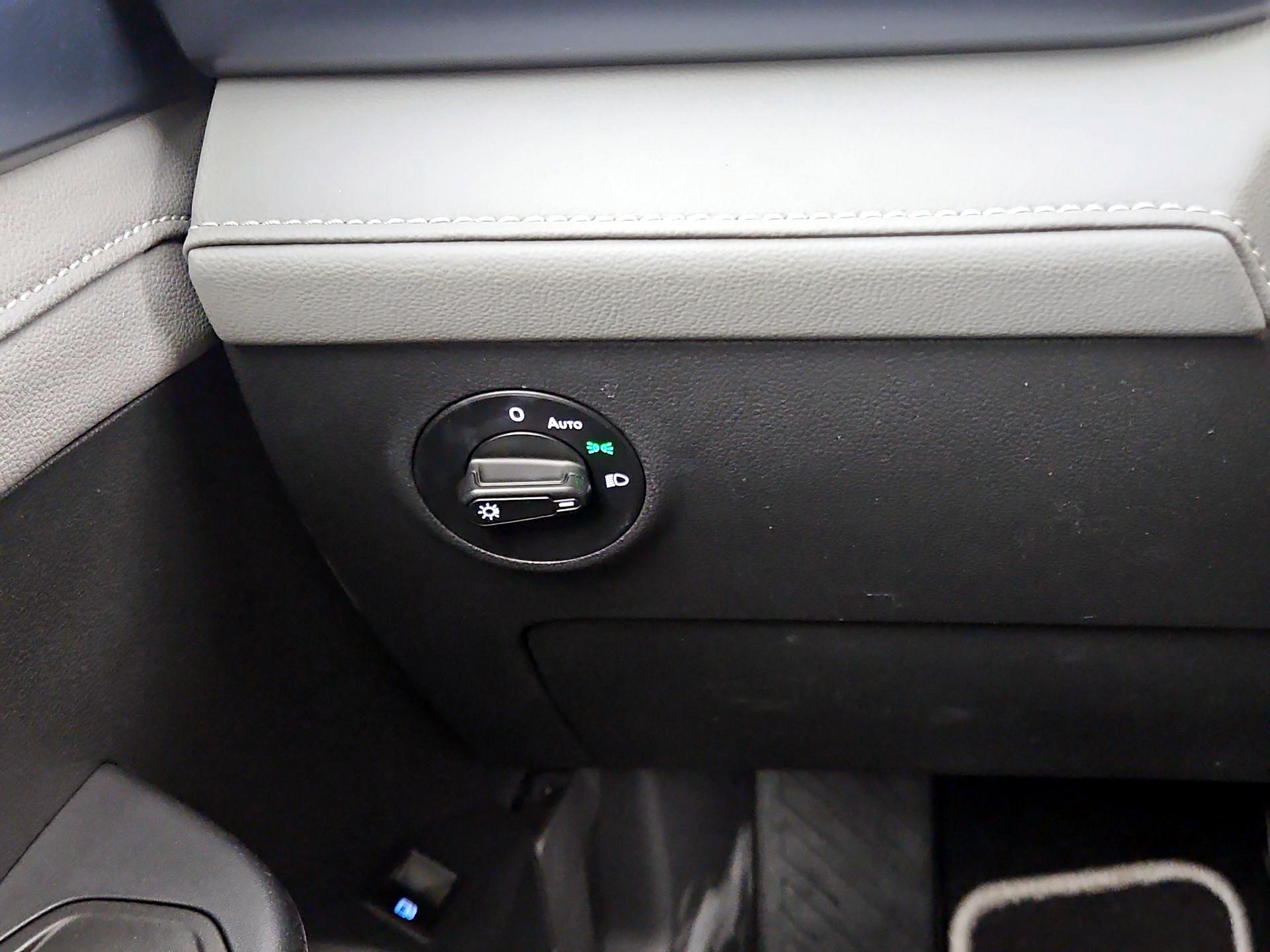 Thumbnail: 2024 Volkswagen Taos - 13