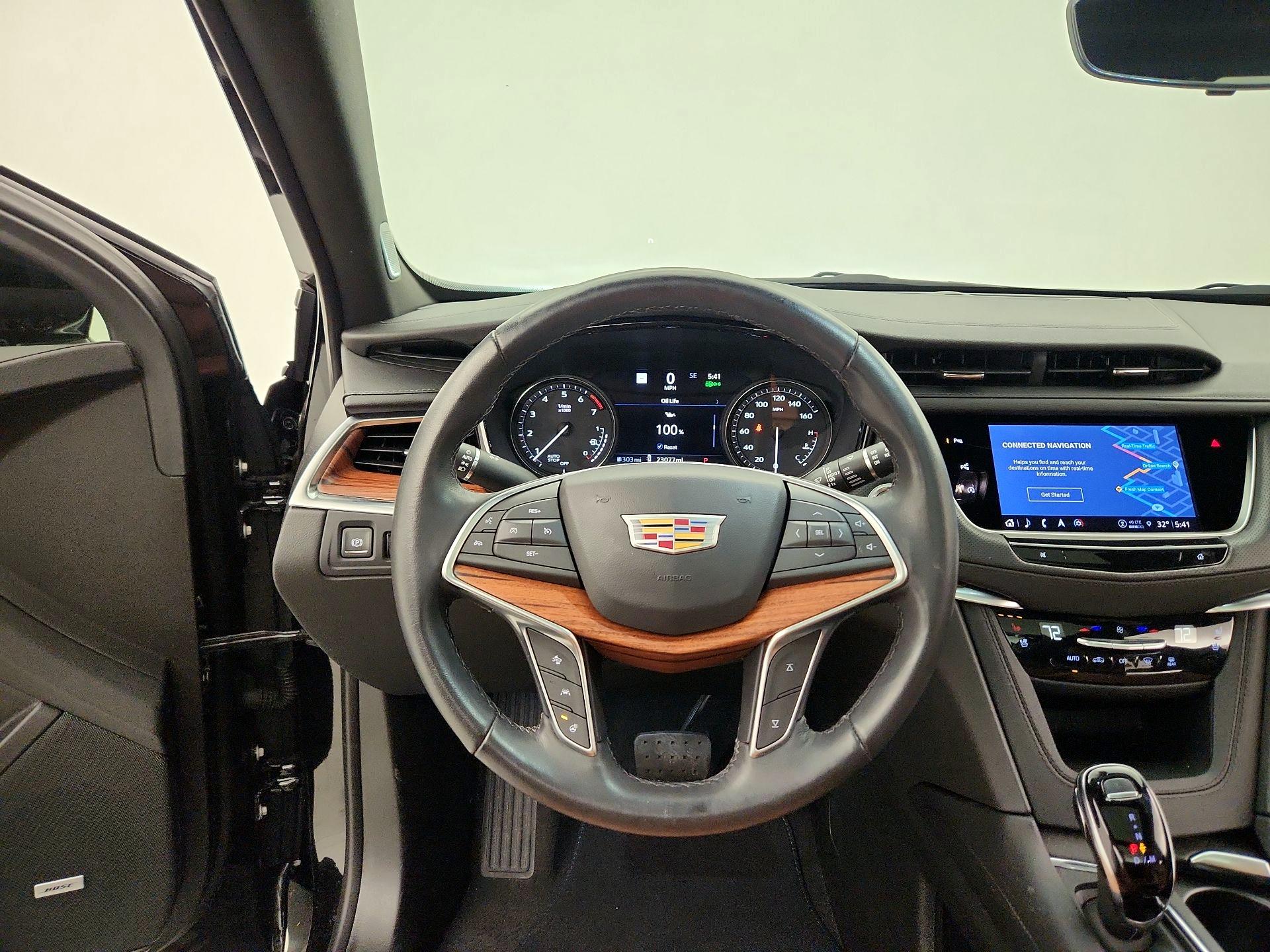 Thumbnail: 2024 Cadillac XT5 - 10