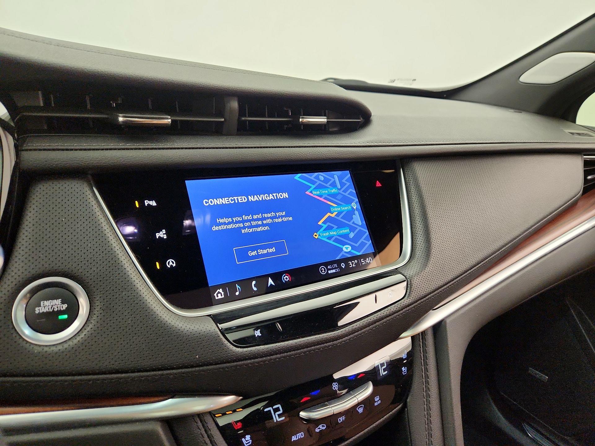 Thumbnail: 2024 Cadillac XT5 - 14