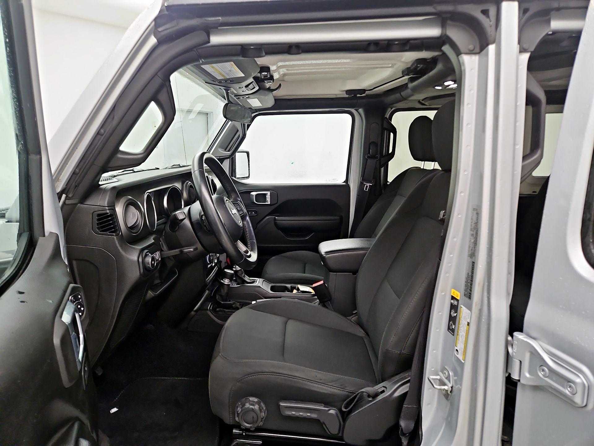 Thumbnail: 2022 Jeep Wrangler - 11