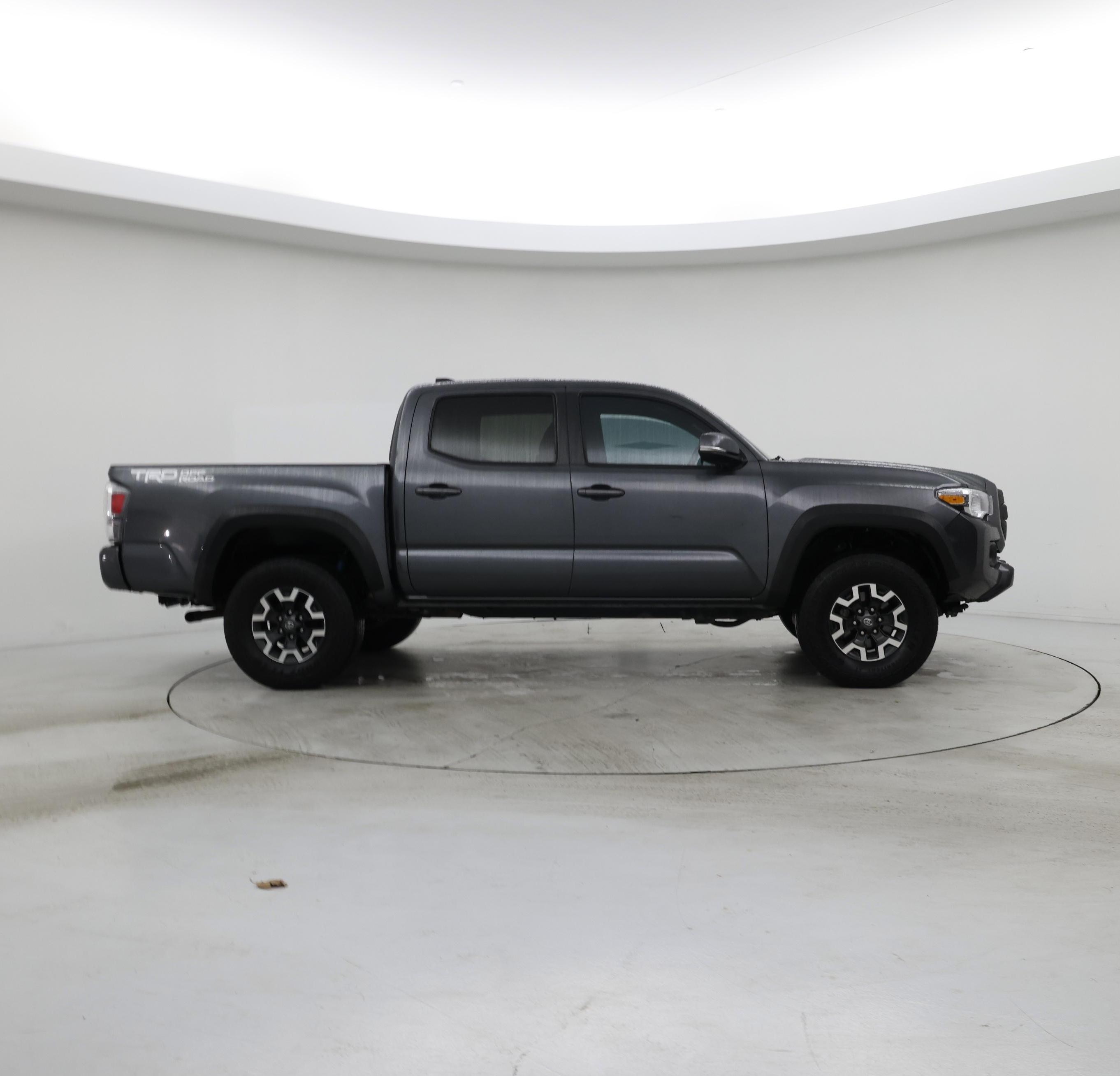 Thumbnail: 2022 Toyota Tacoma - 7