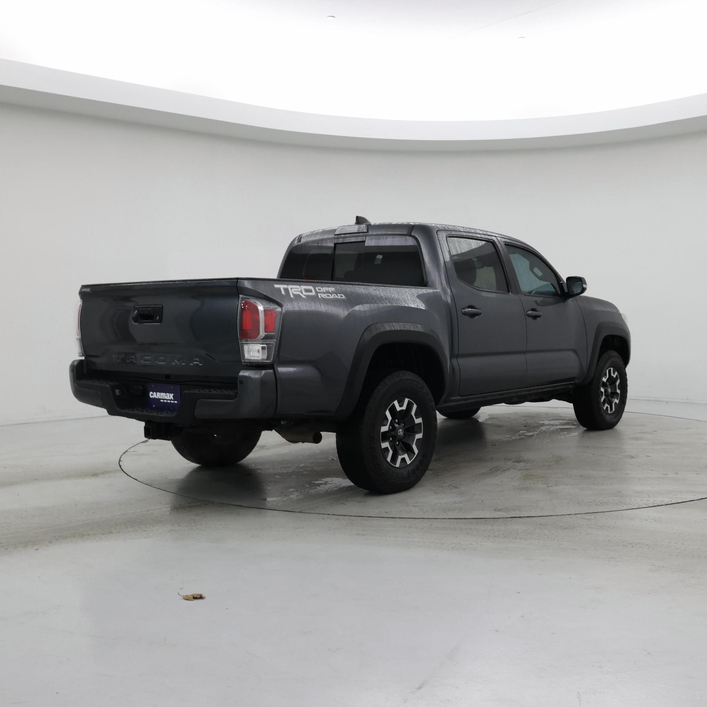 Thumbnail: 2022 Toyota Tacoma - 8