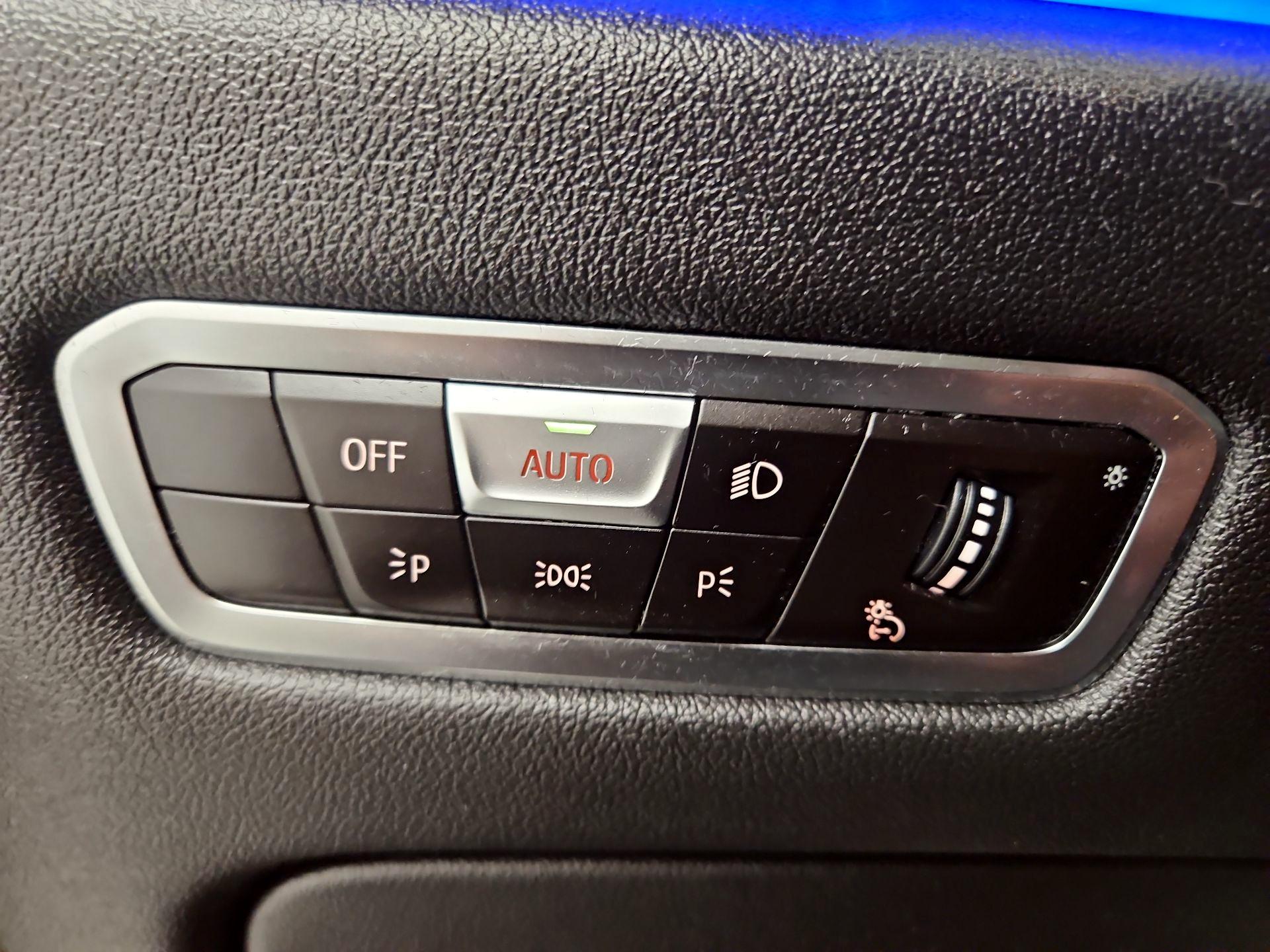 Thumbnail: 2022 BMW X5 - 13