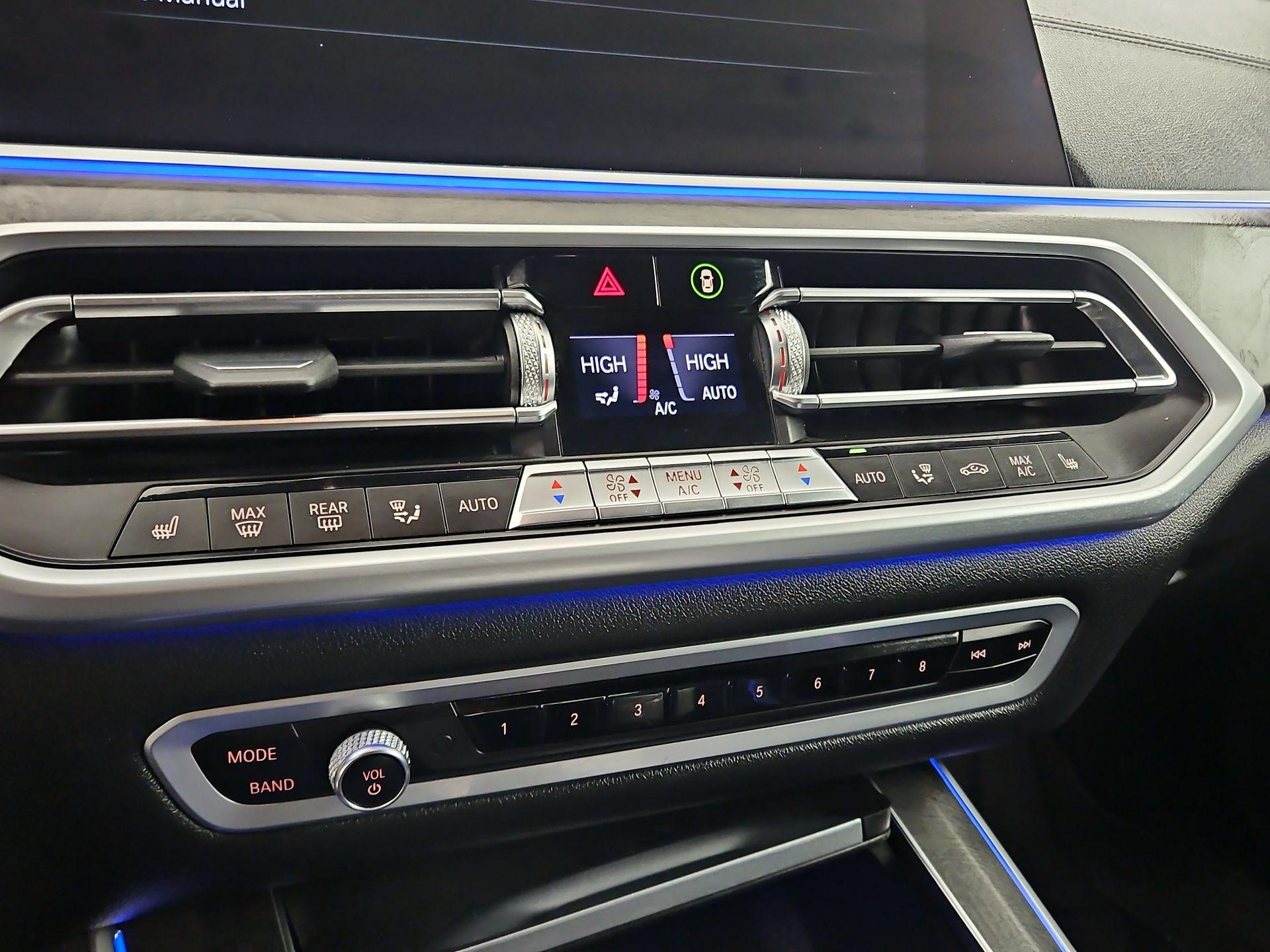 Thumbnail: 2022 BMW X5 - 17