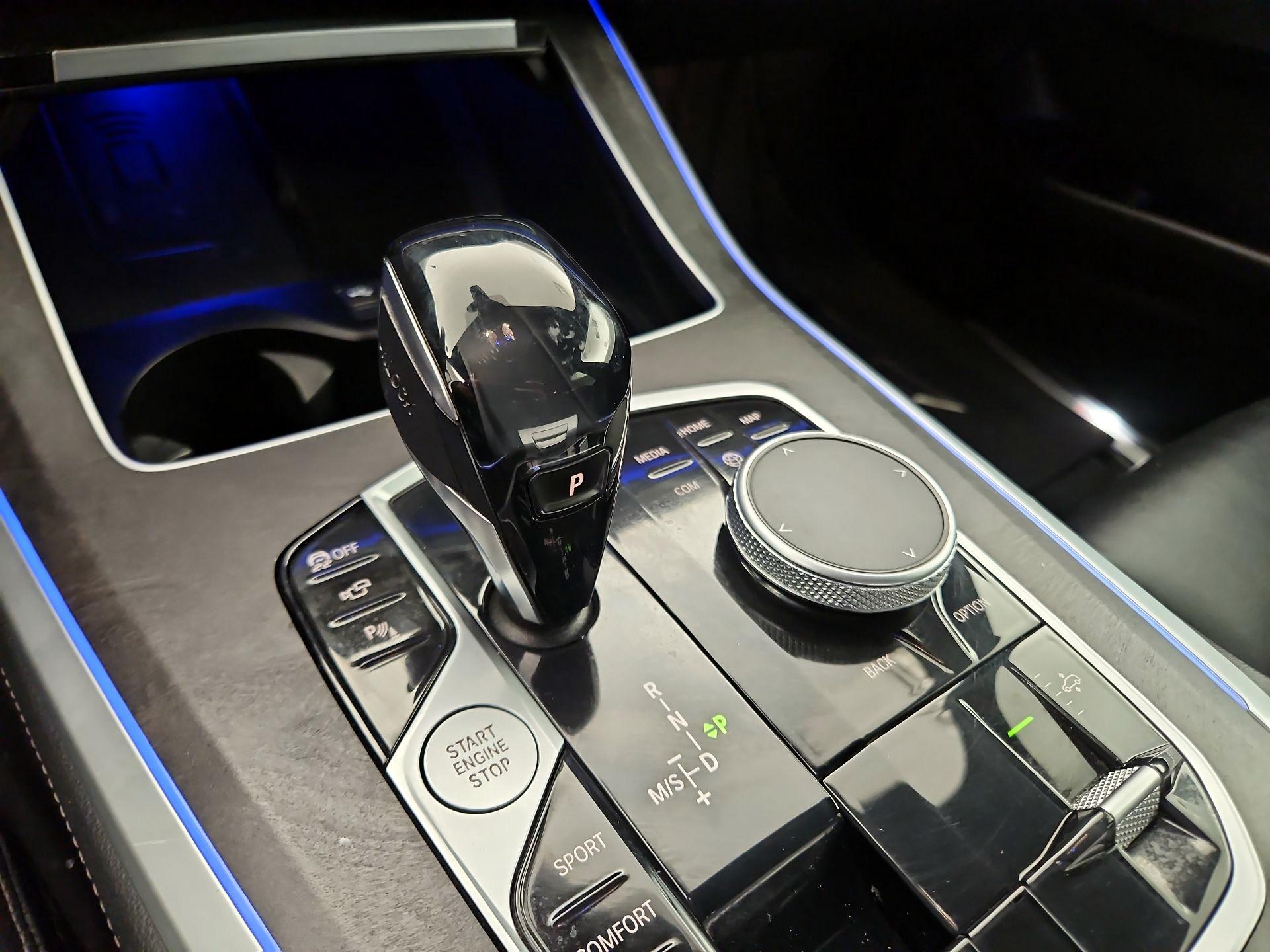 Thumbnail: 2022 BMW X5 - 18